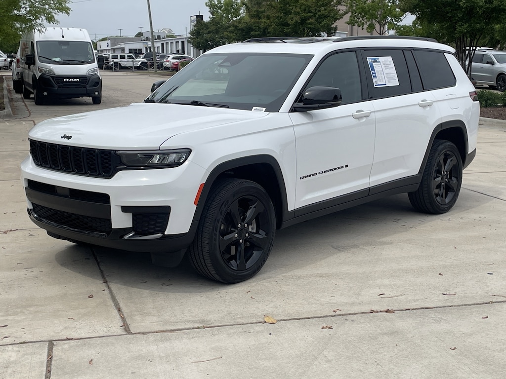 Used 2025 Jeep Grand Cherokee L Altitude X SUV