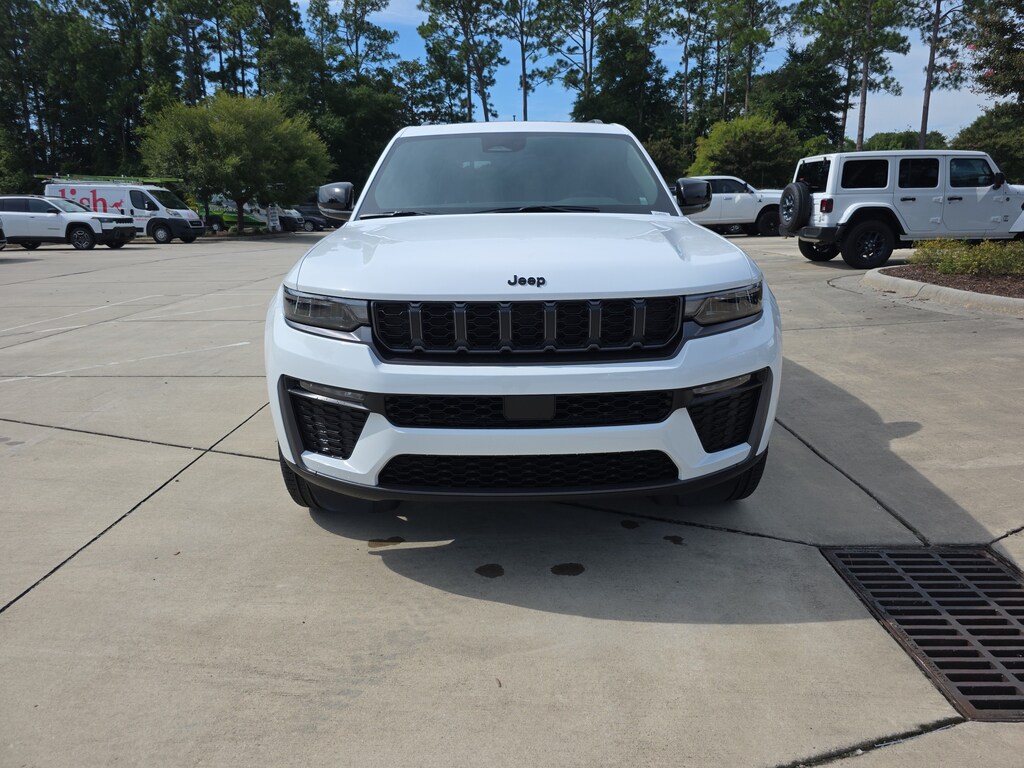 New 2026 Jeep Grand Cherokee Limited Sport Utility