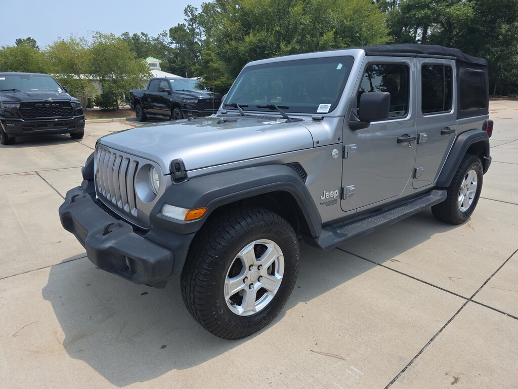 Used 2018 Jeep Wrangler Sport S SUV
