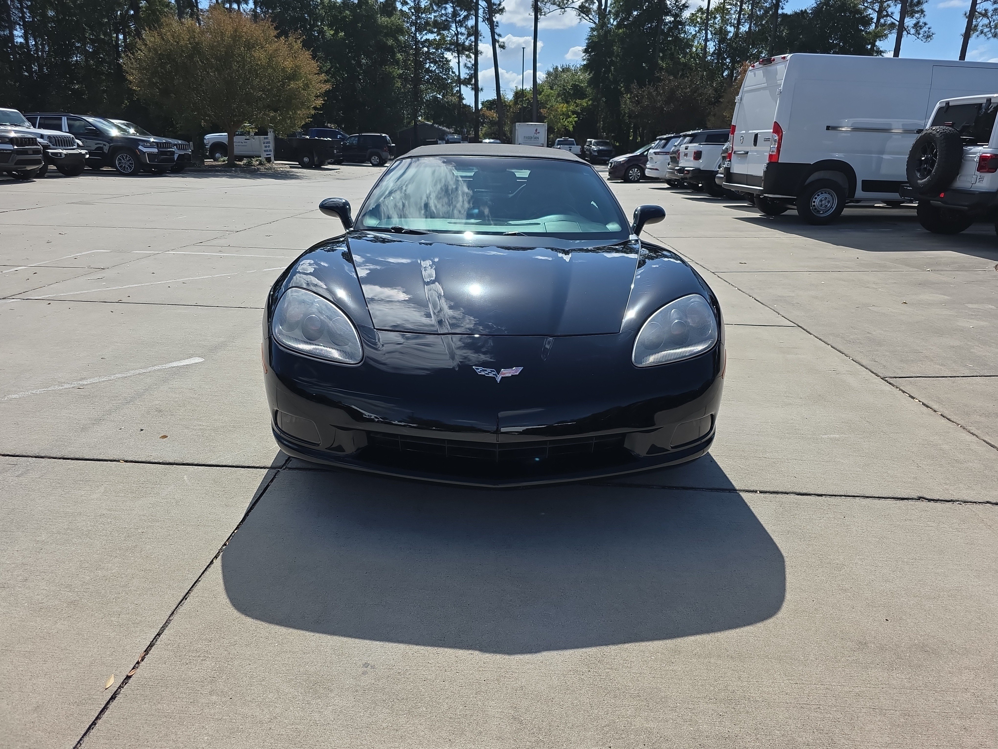 Used 2009 Chevrolet Corvette w/2LT Convertible