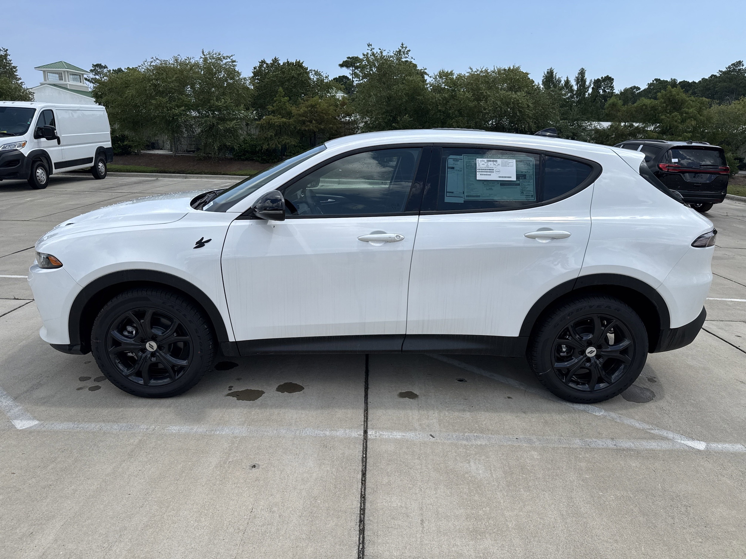 2025 Dodge Hornet GT photo 4