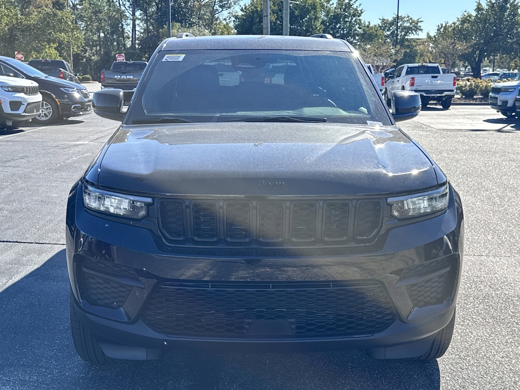 New 2025 Jeep Grand Cherokee Altitude X Sport Utility