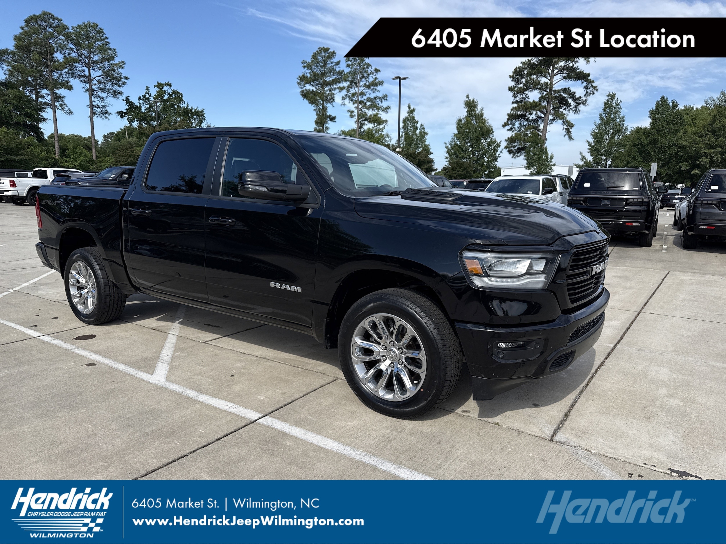 2023 RAM 1500 Laramie 4x4 Crew Cab 5'7's photo