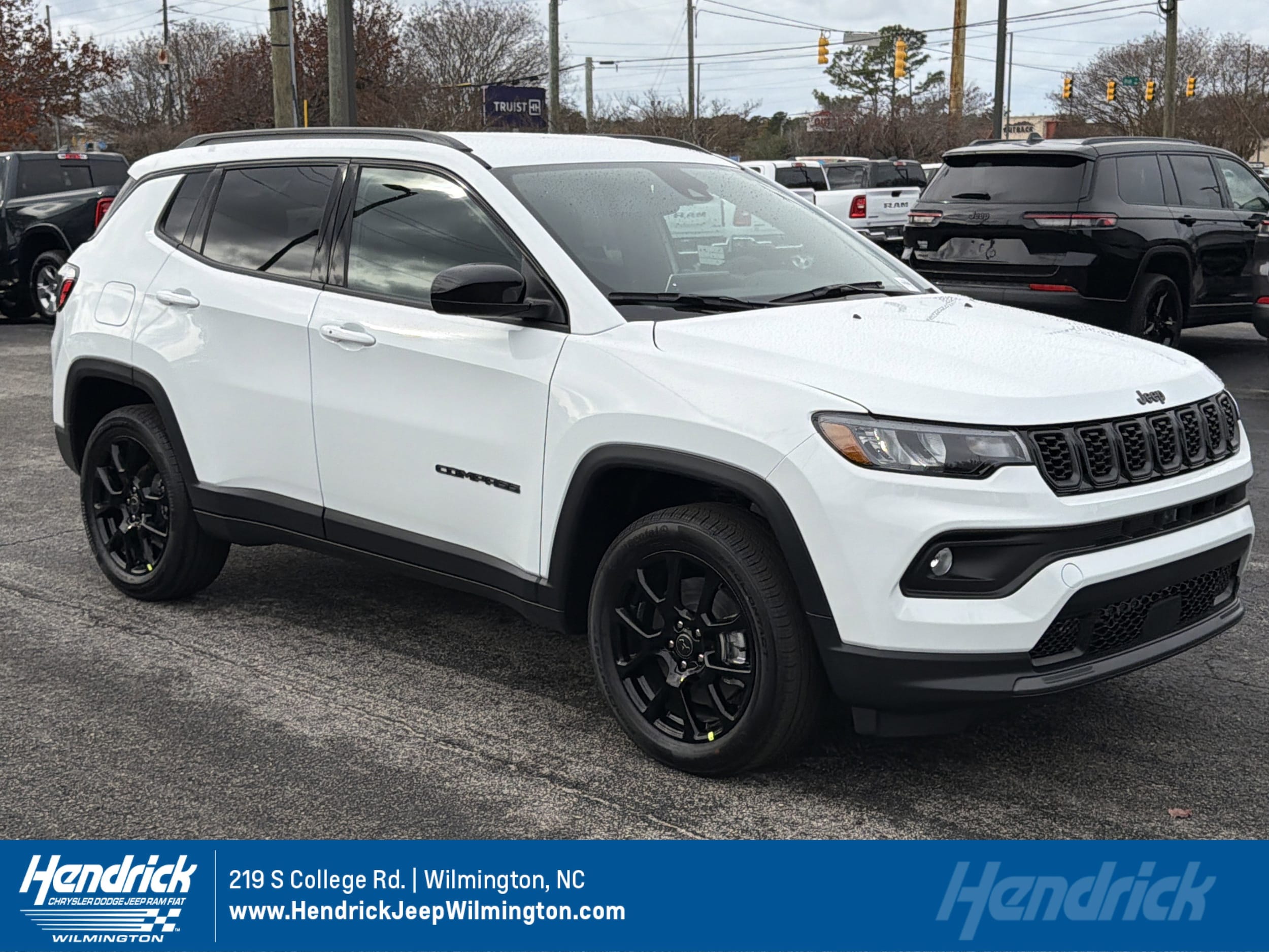 2026 Jeep Compass Altitude's photo