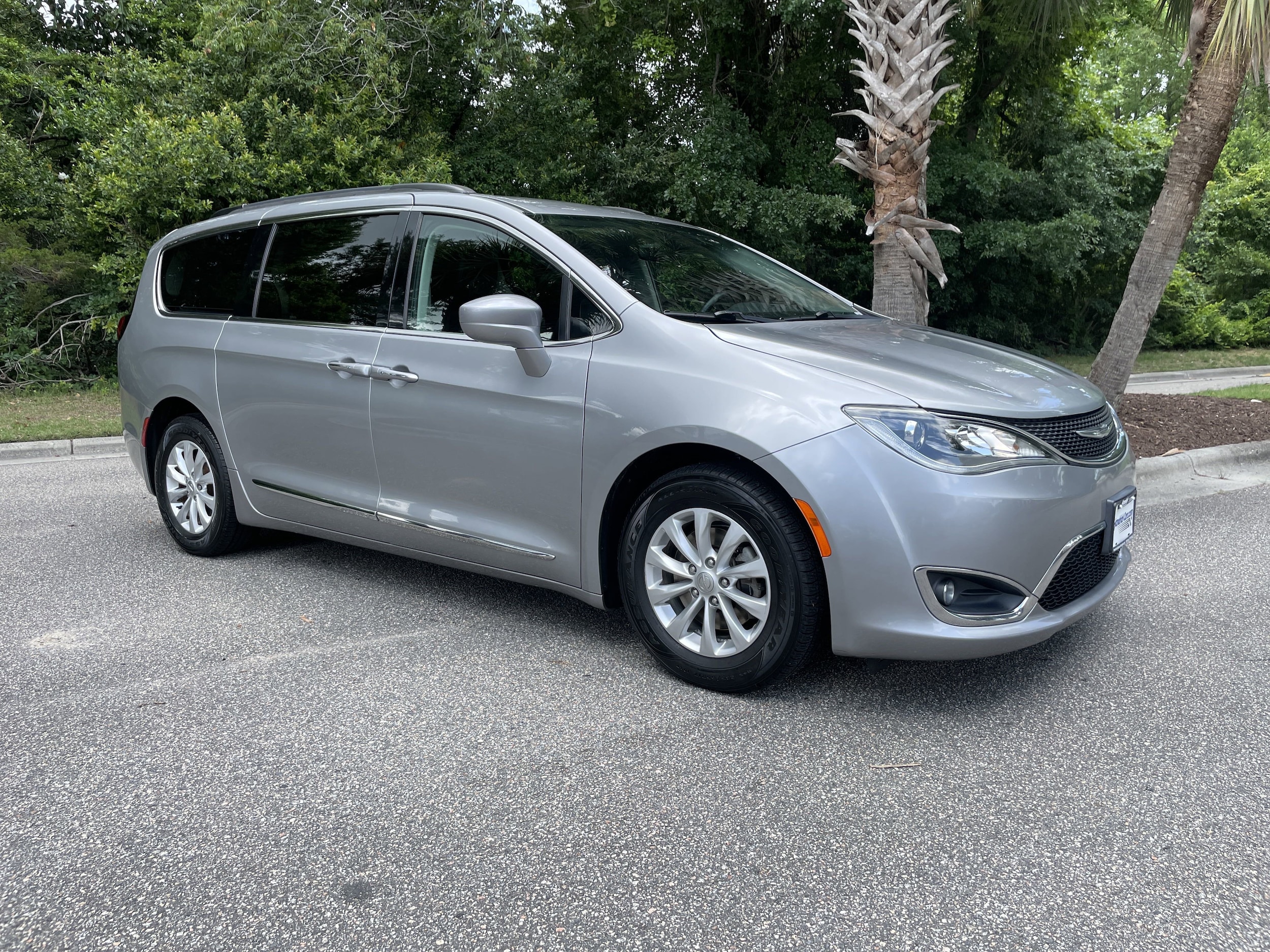 Used 2017 Chrysler Pacifica Touring-L with VIN 2C4RC1BG8HR747748 for sale in Wilmington, NC