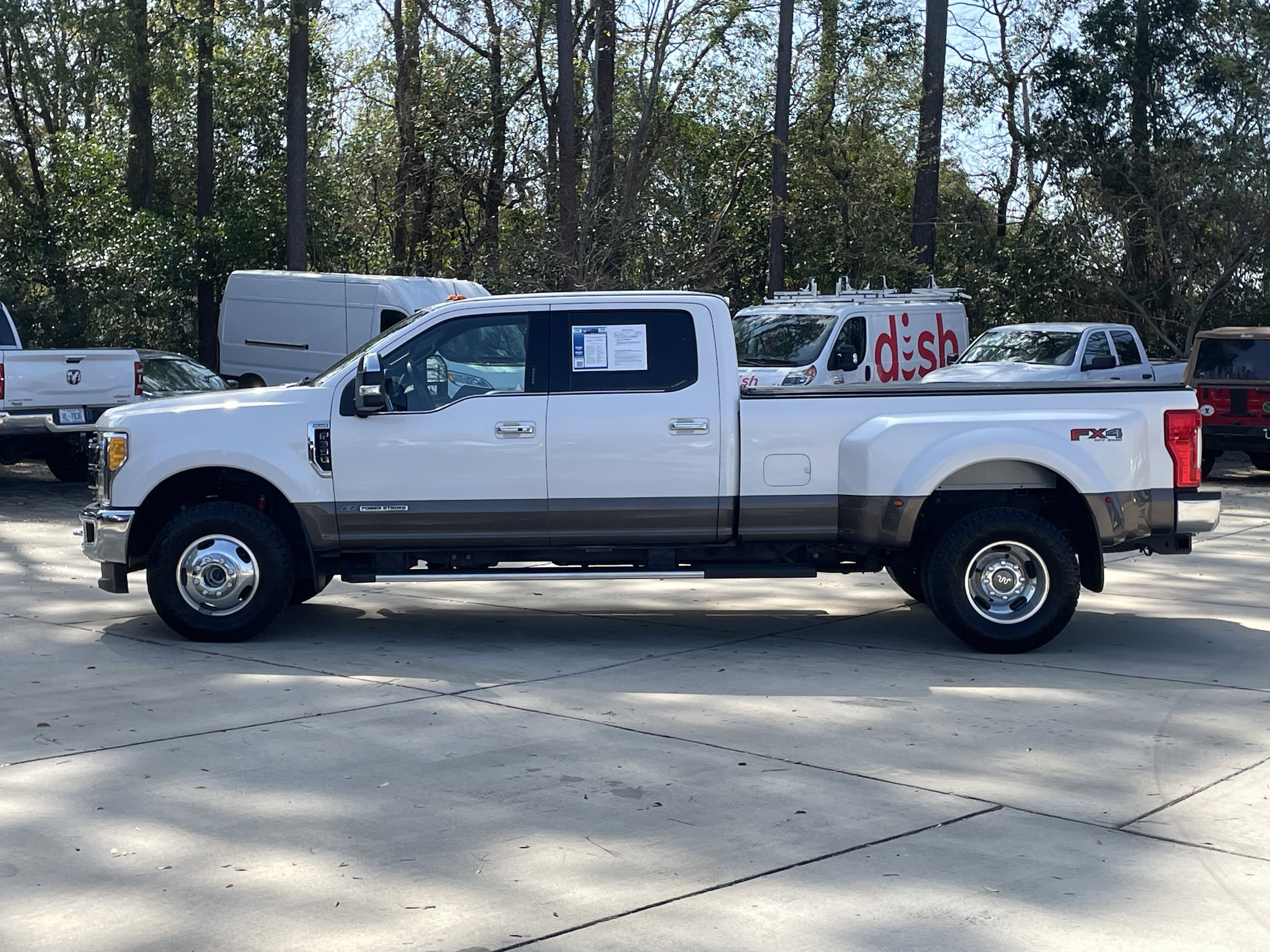 2017 Ford F-350 King Ranch photo 5