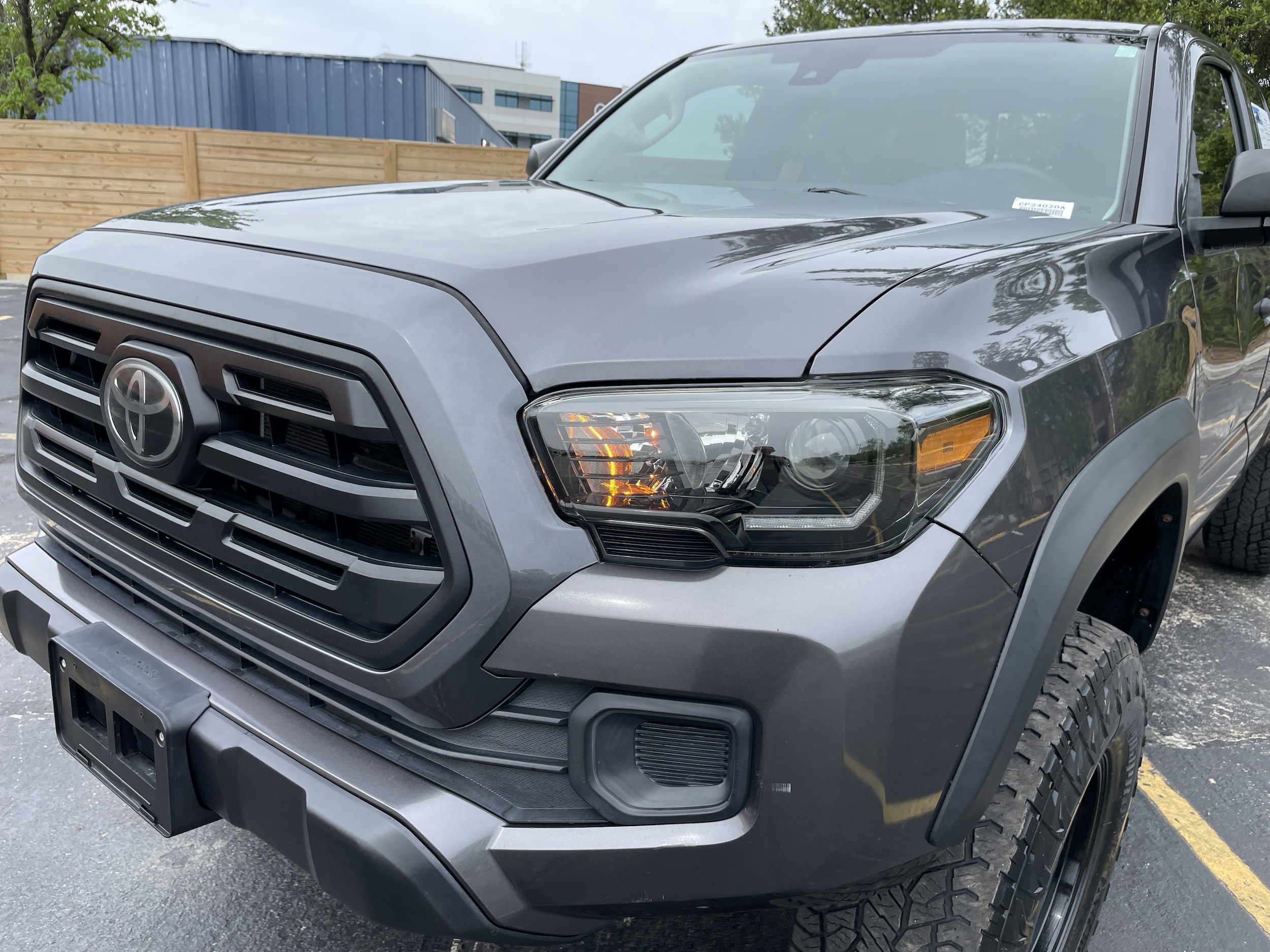 2019 Toyota Tacoma SR5 photo 5