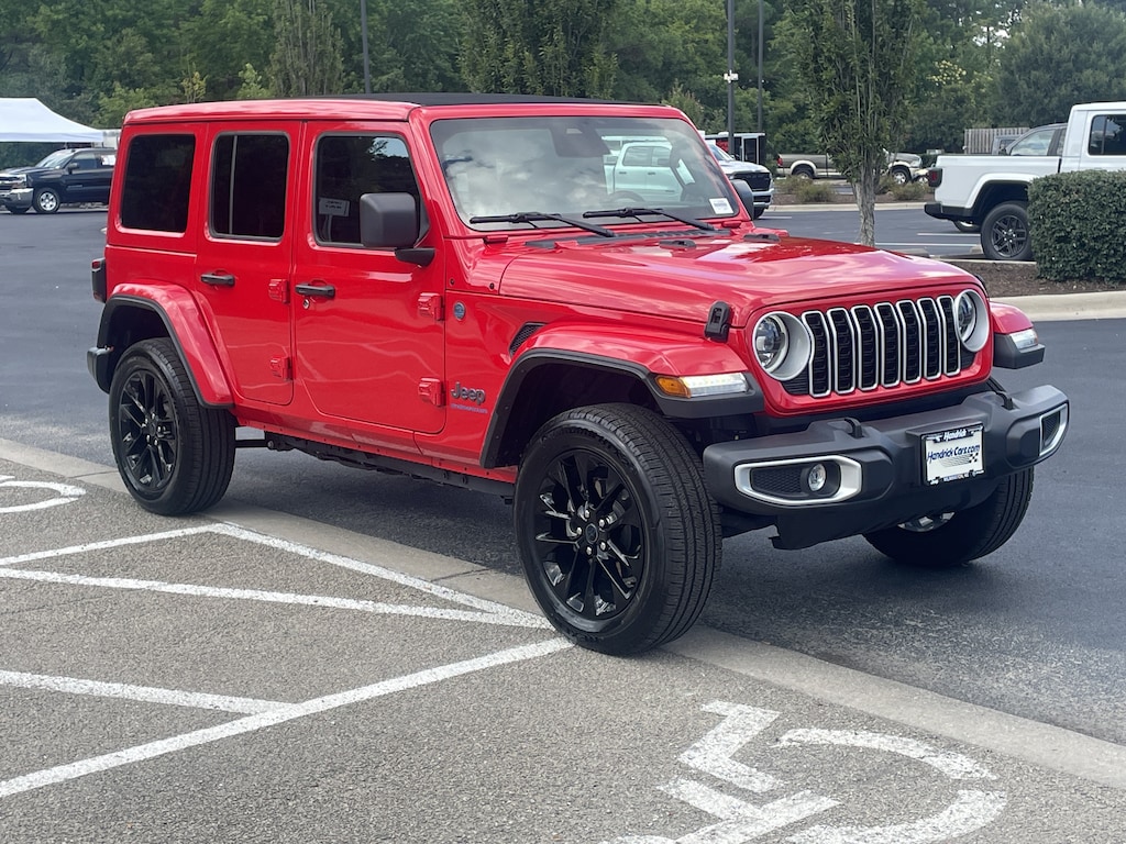 Used 2025 Jeep Wrangler 4xe Sahara SUV