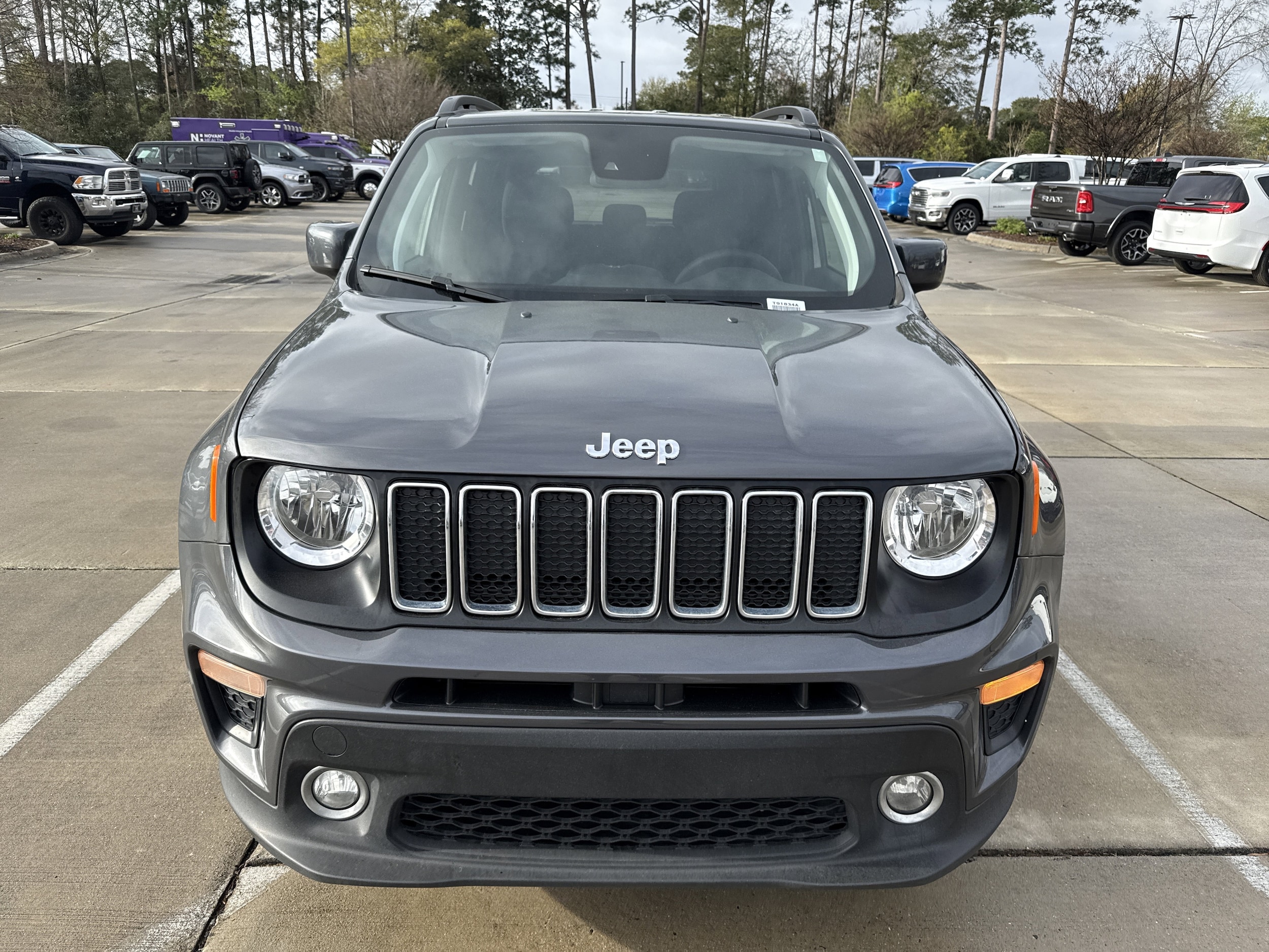 2021 Jeep Renegade Latitude photo 2