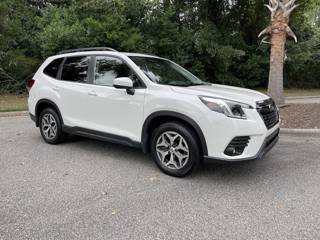 Used 2024 Subaru Forester Premium SUV