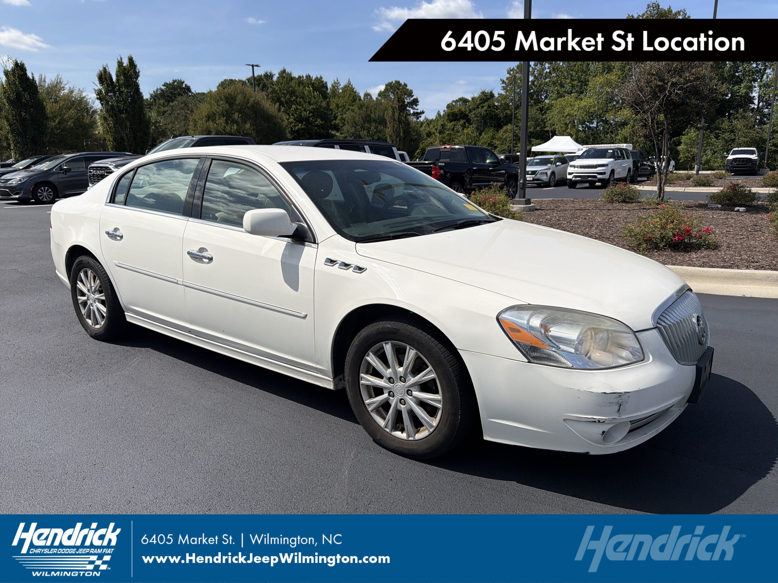White Opal 2010 Buick Lucerne Sedan Front-Wheel Drive Automatic