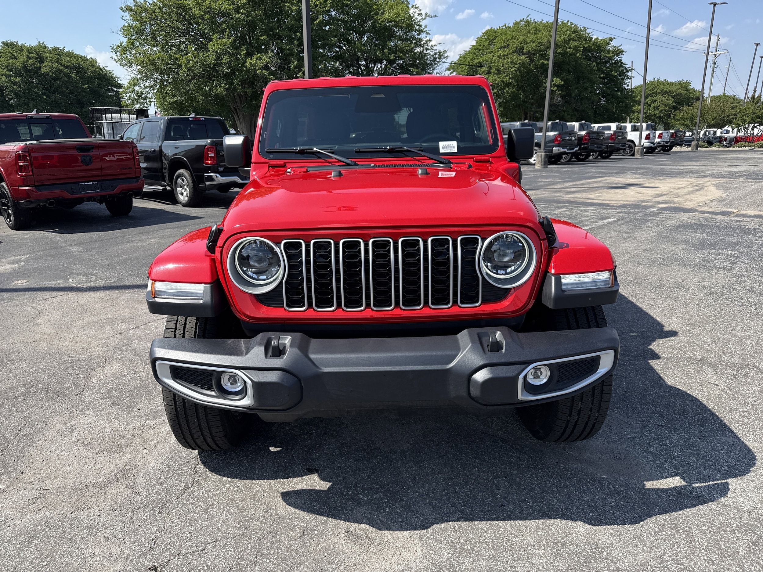 2025 Jeep Wrangler 4xe Sahara photo 5