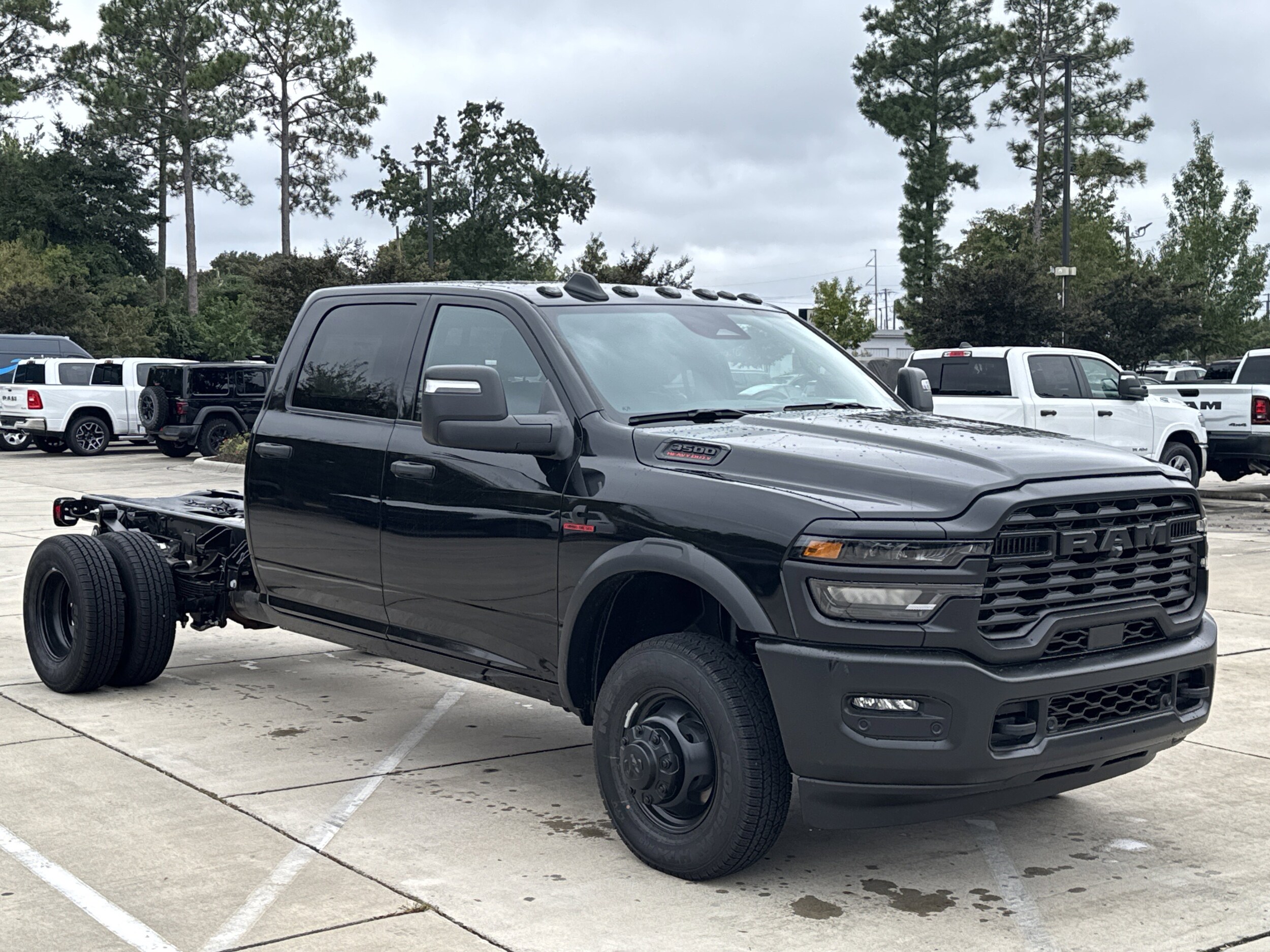 2026 Ram 3500 Tradesman photo 2