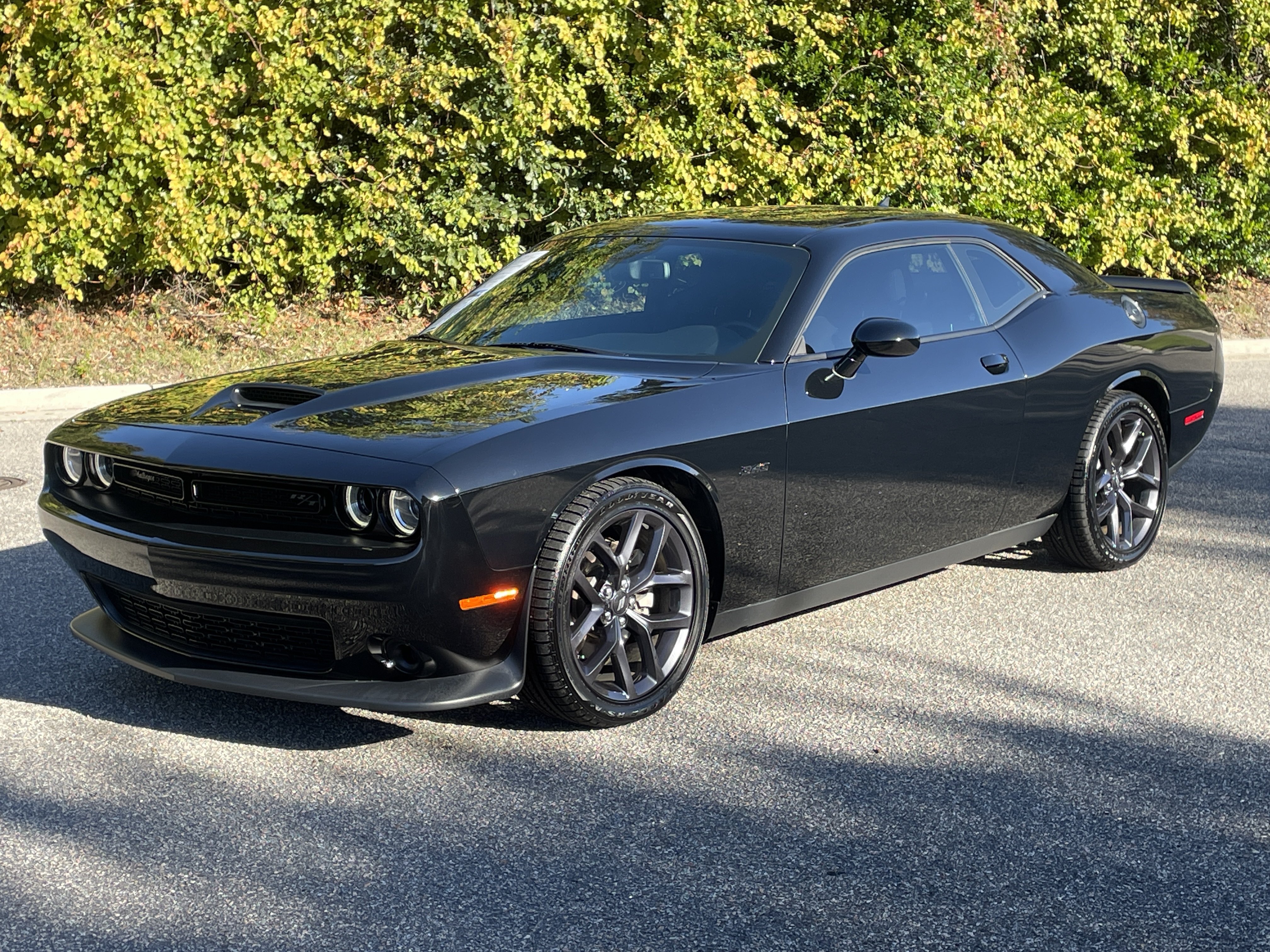 Used 2023 Dodge Challenger R/T Coupe