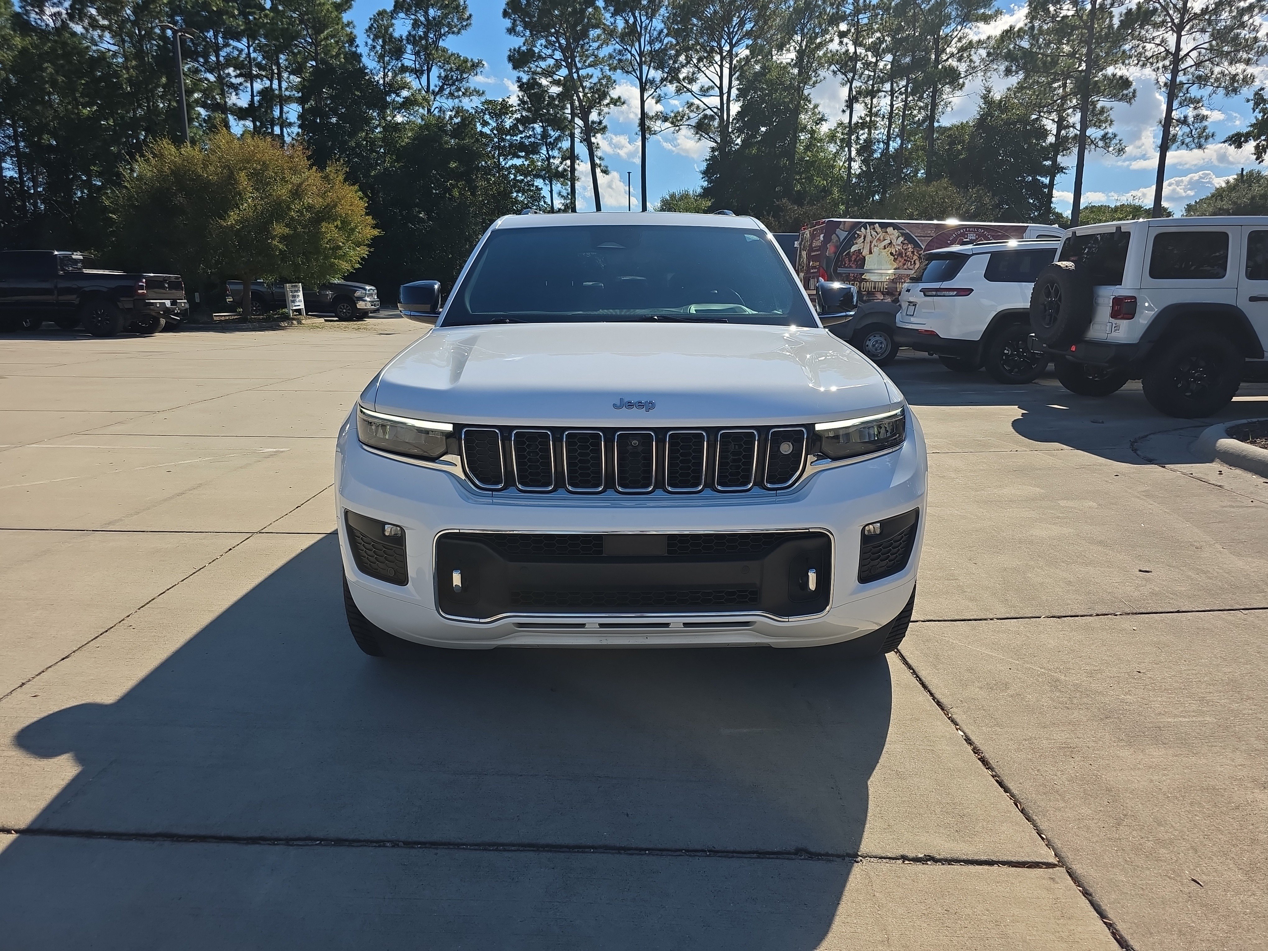 Used 2023 Jeep Grand Cherokee Overland SUV