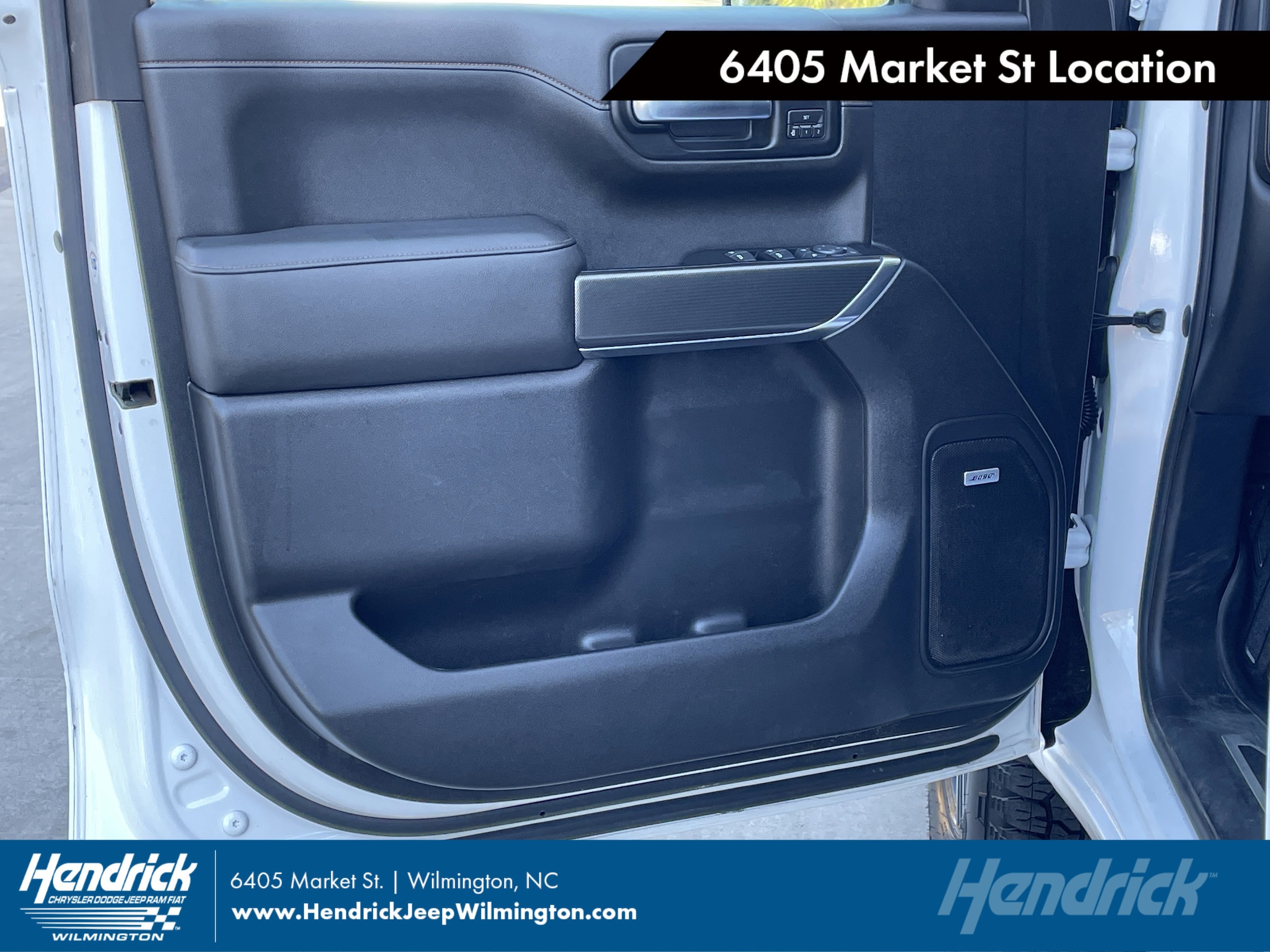 2019 GMC Sierra 1500 AT4's photo