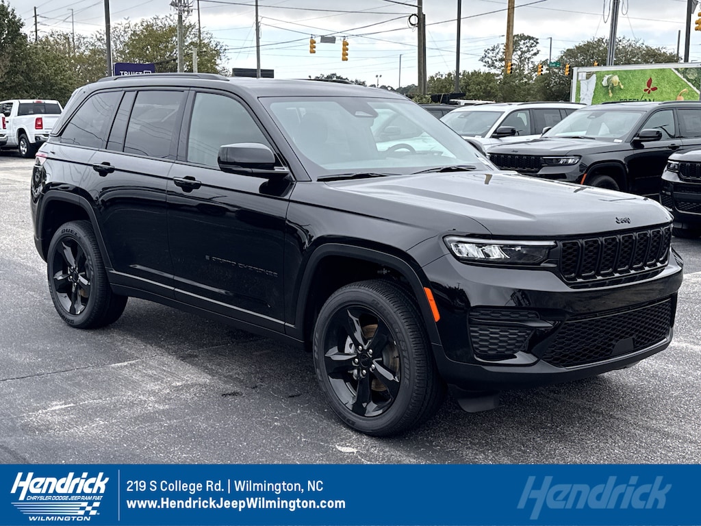 New 2025 Jeep Grand Cherokee Altitude X Sport Utility