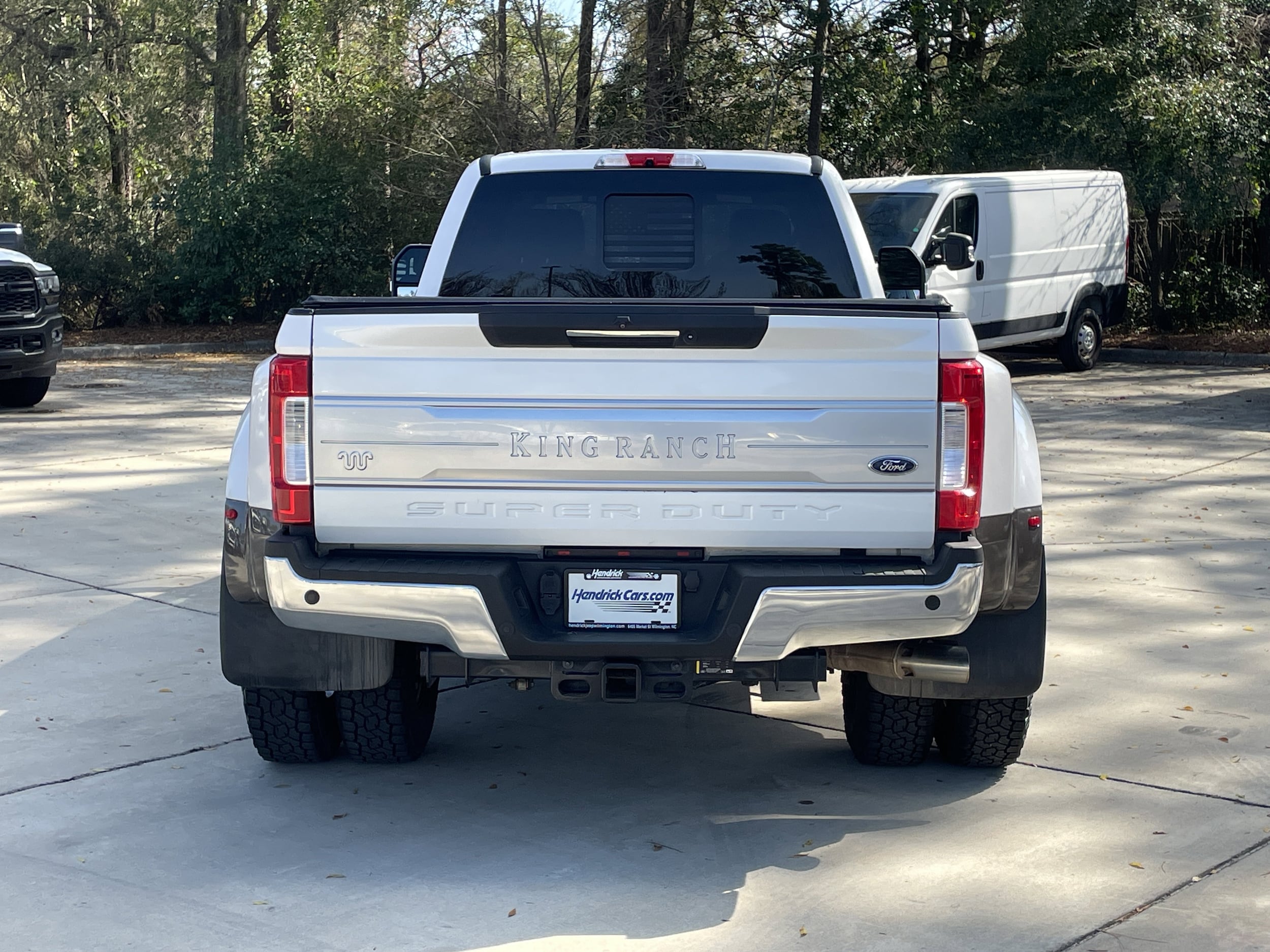 2017 Ford F-350 King Ranch photo 3