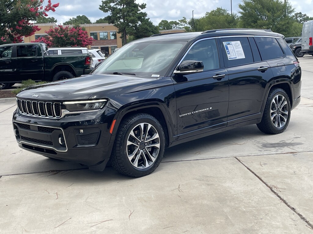Used 2022 Jeep New Grand Cherokee Overland SUV