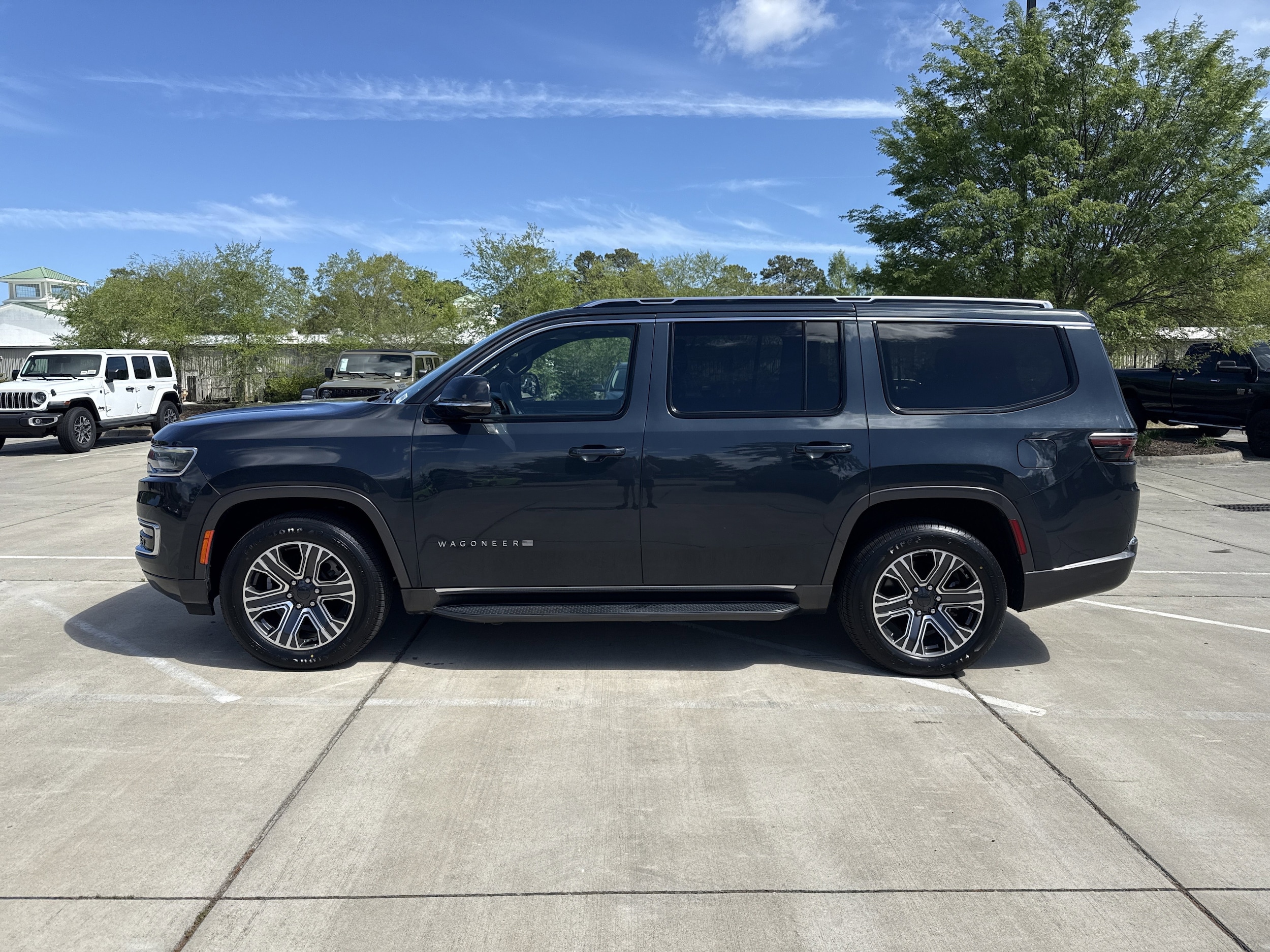 2022 Jeep Wagoneer Series III photo 5