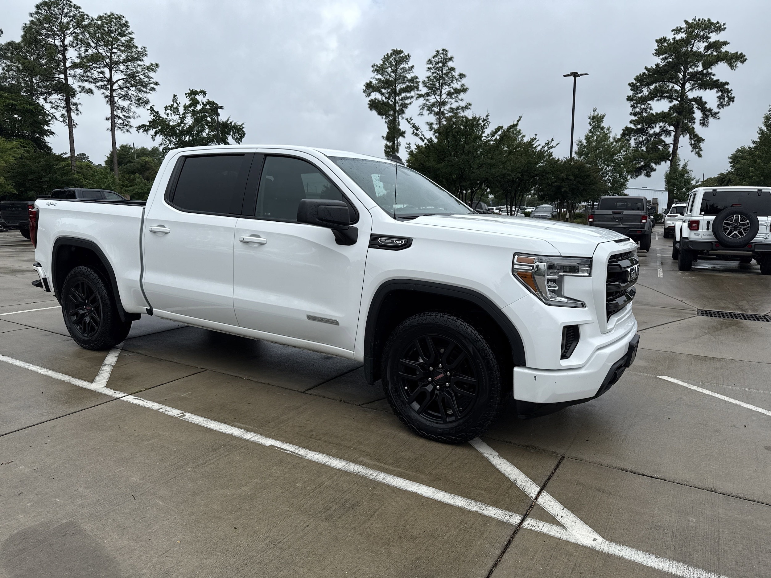 Used 2022 GMC Sierra 1500 Limited Elevation with VIN 3GTU9CED2NG192366 for sale in Wilmington, NC