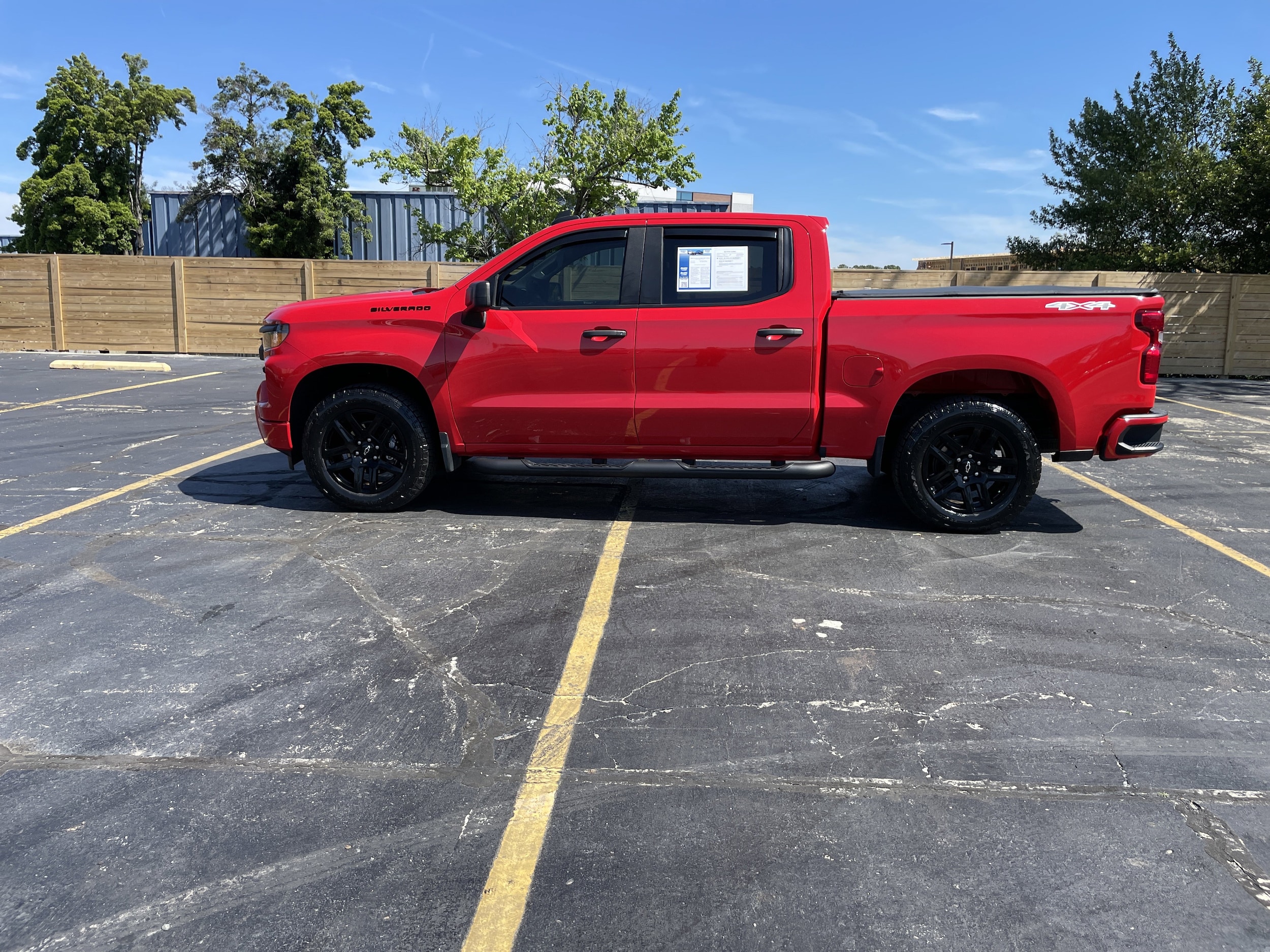 2024 Chevrolet Silverado 1500 Custom photo 5