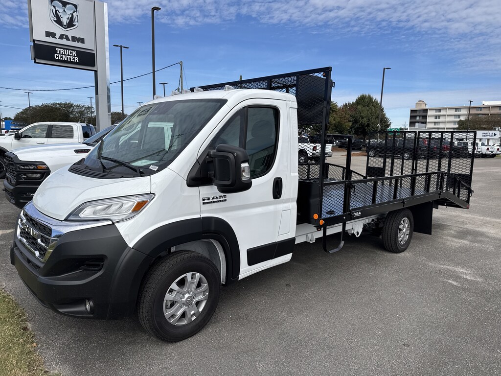 Used 2025 Ram ProMaster 3500 Cutaway SLT Truck