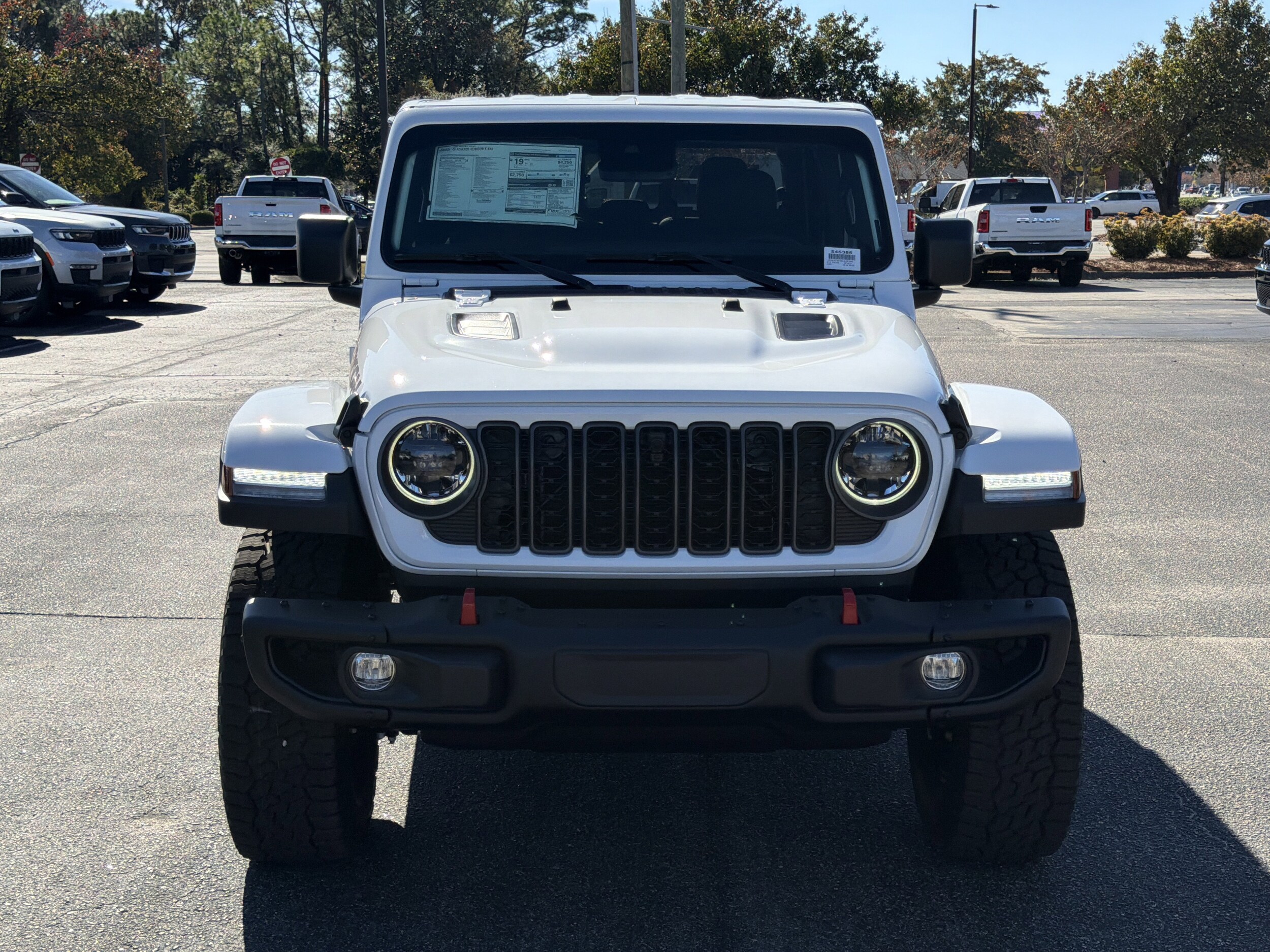 2025 Jeep Gladiator Rubicon photo 3