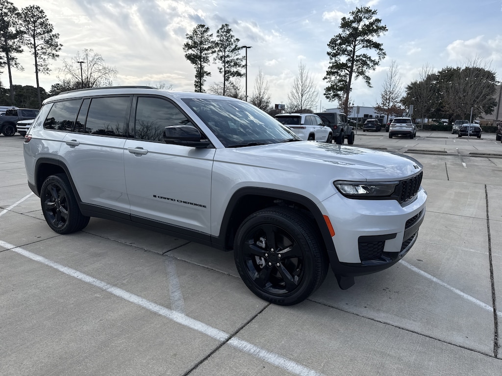 Used 2024 Jeep Grand Cherokee L Altitude X SUV