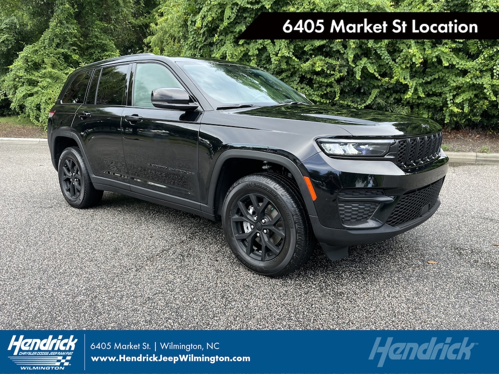 Used 2024 Jeep Grand Cherokee Altitude SUV