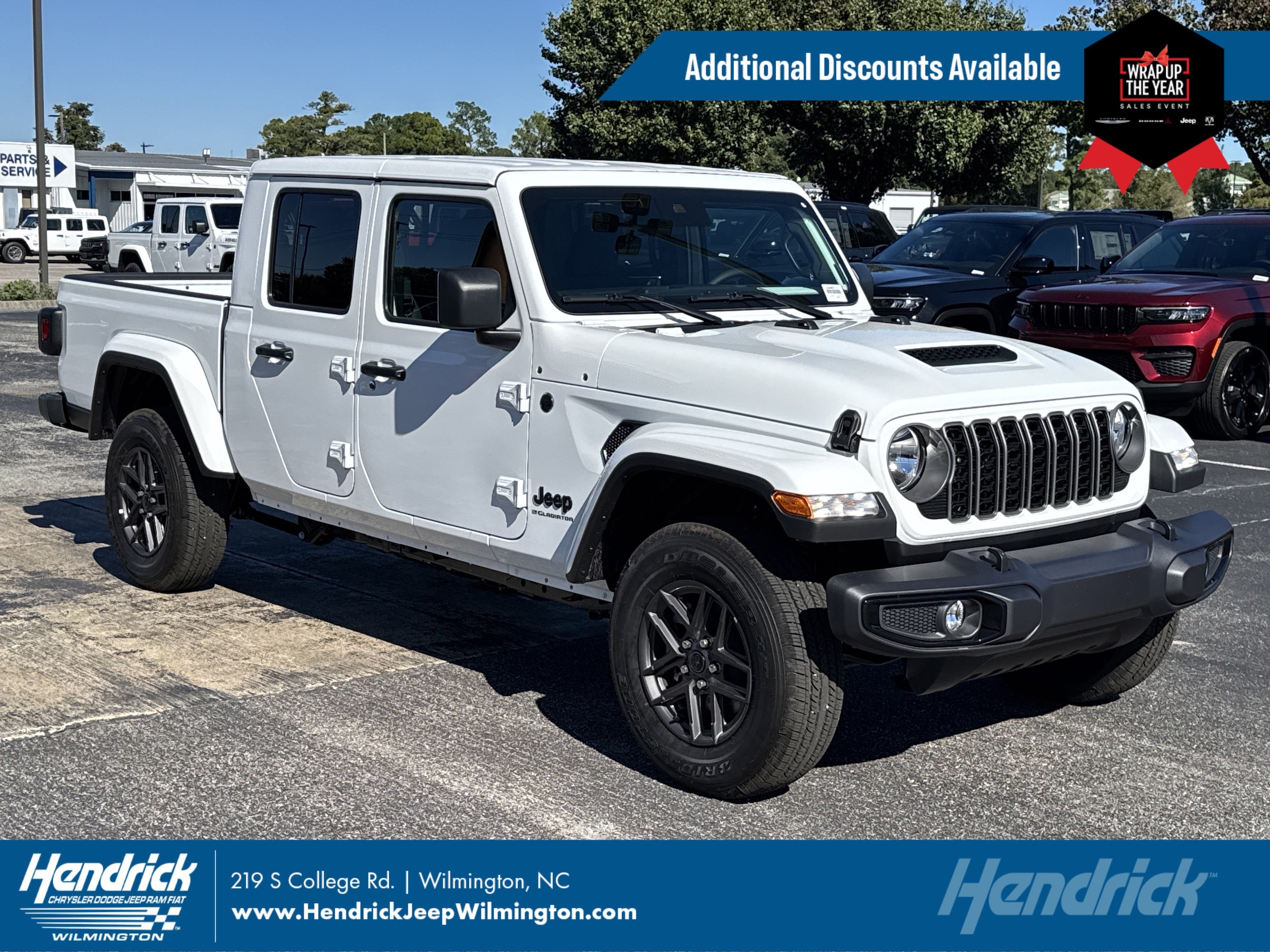 2025 Jeep Gladiator Sport S's photo