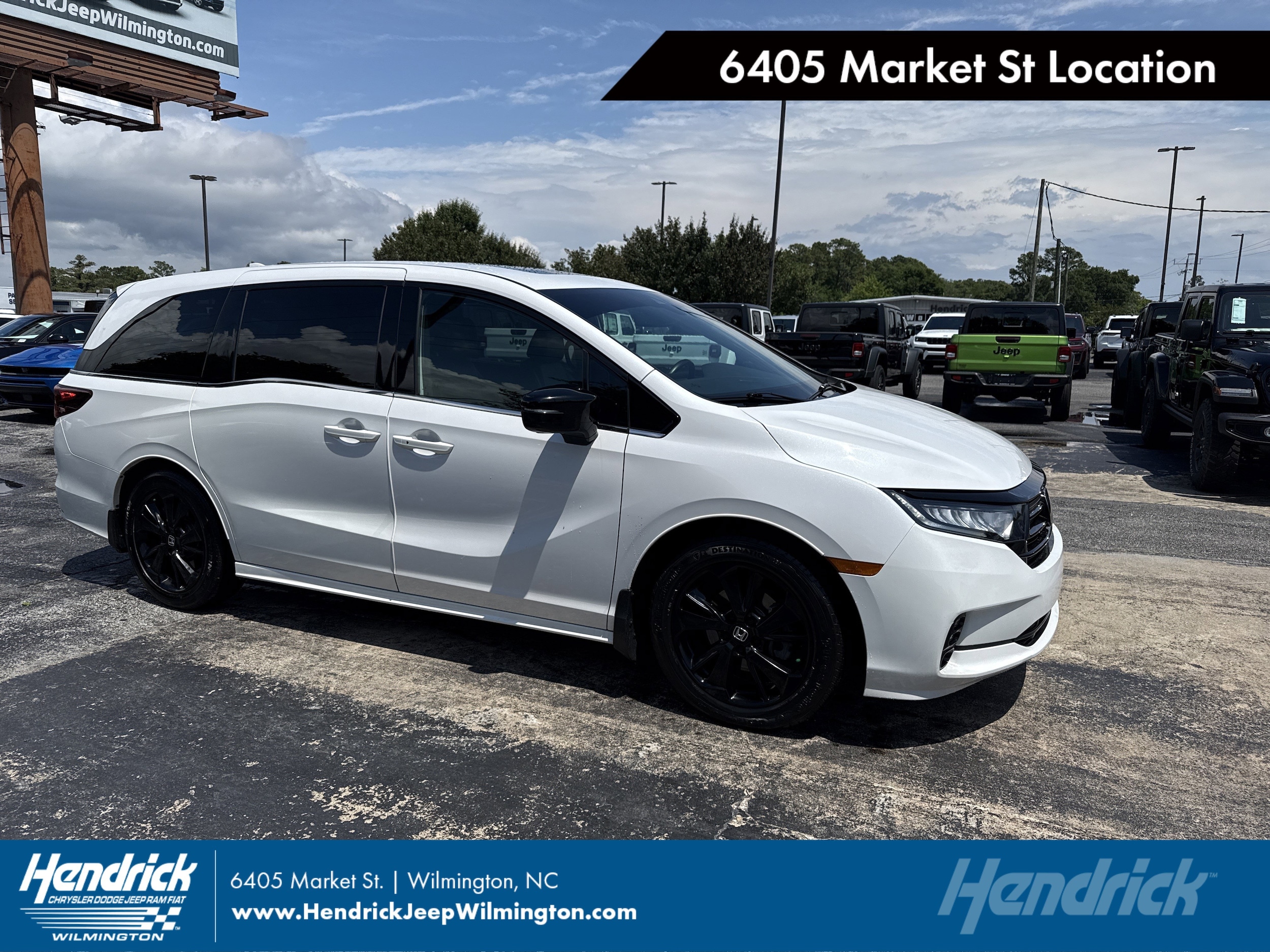 2023 Honda Odyssey SPORT's photo