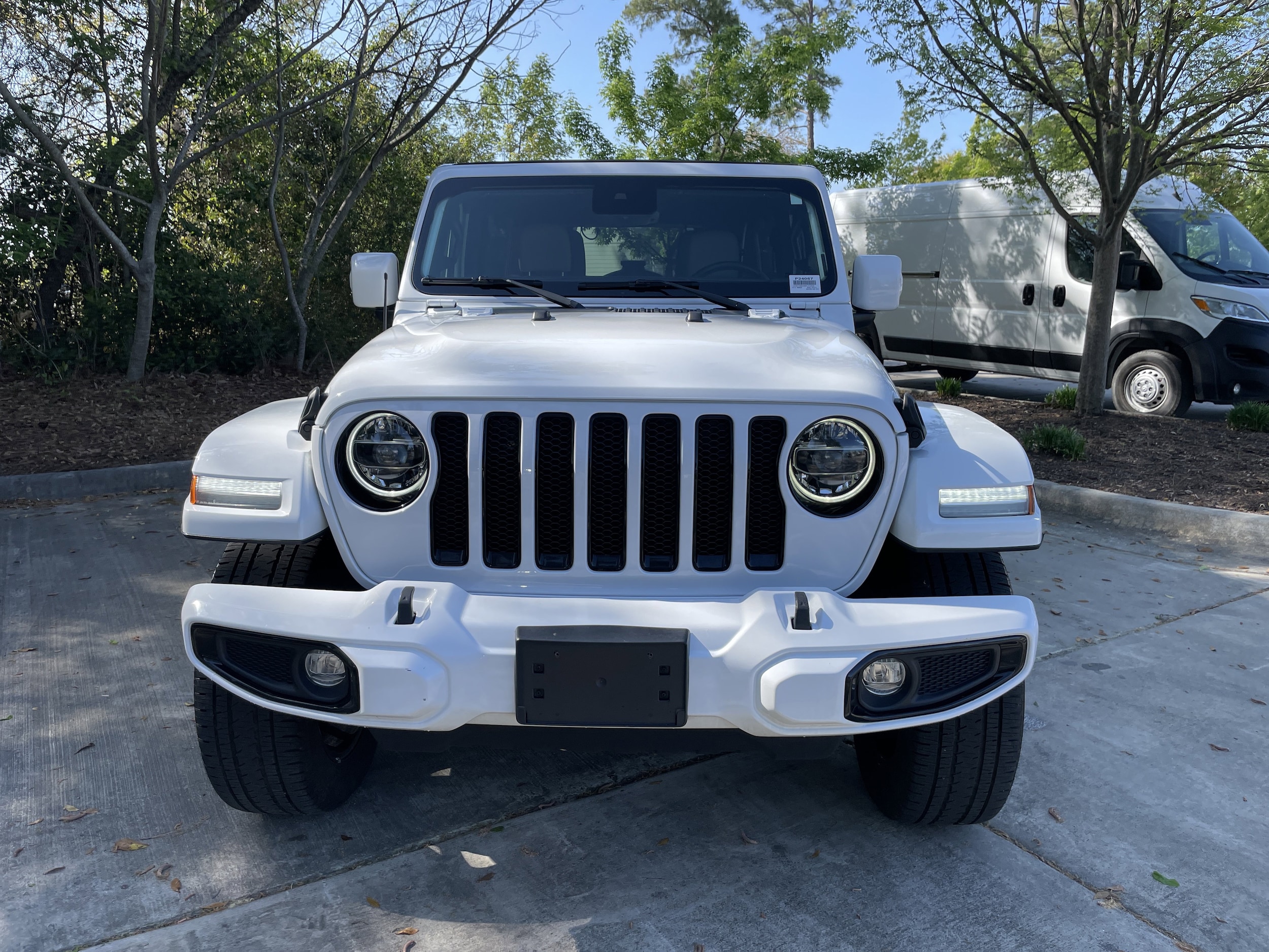 2022 Jeep Wrangler Unlimited High Altitude photo 2