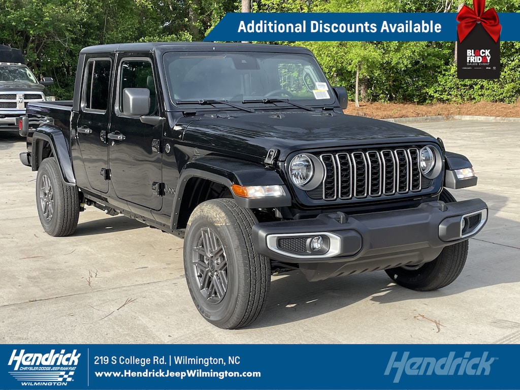 New 2025 Jeep Gladiator Sport S Pickup