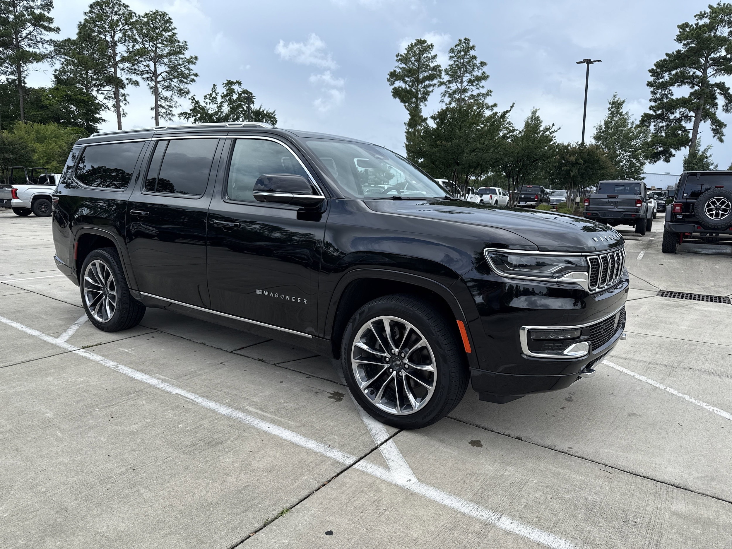 Used 2024 Jeep Wagoneer L Series III with VIN 1C4SJSDP2RS153702 for sale in Wilmington, NC