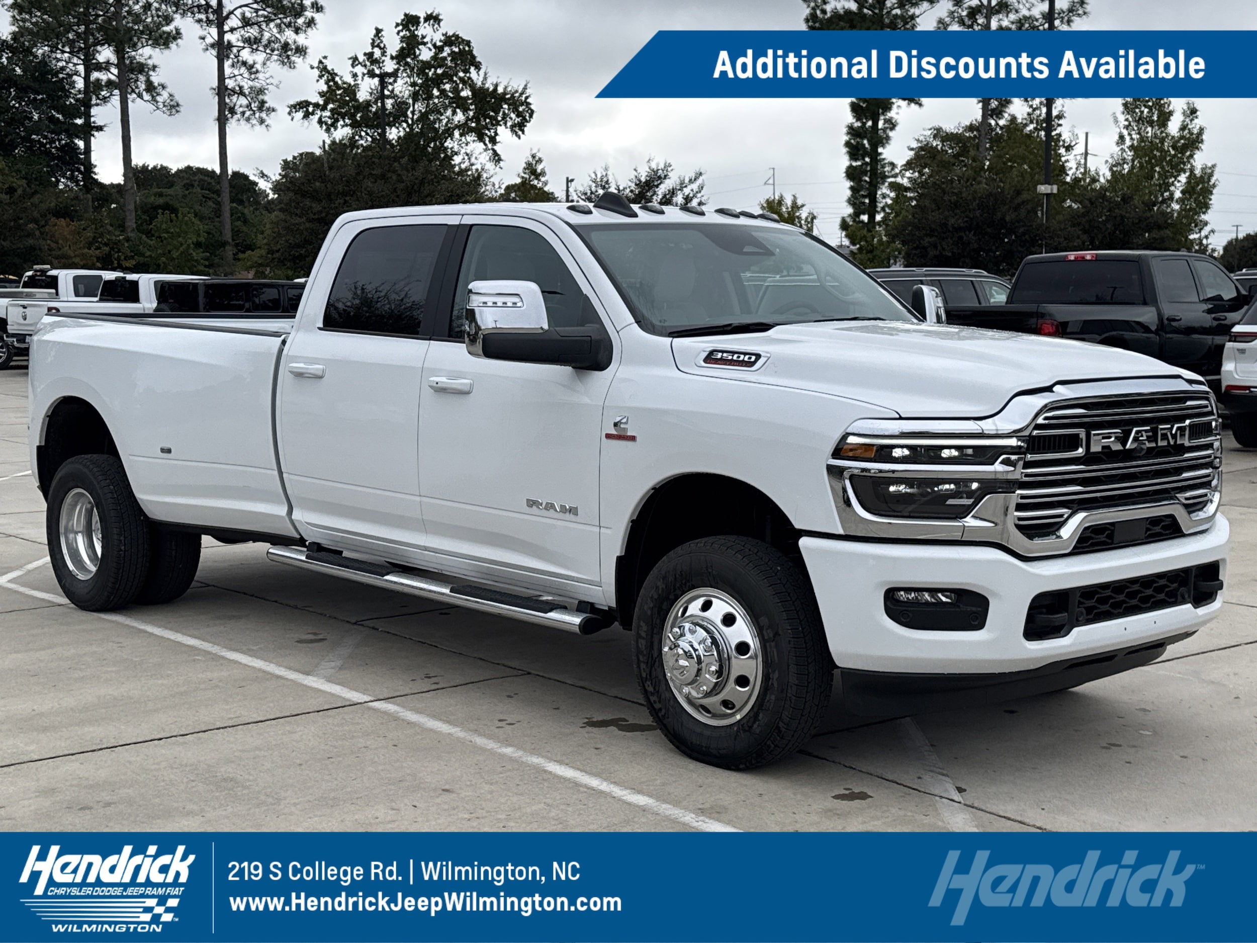 2026 RAM 3500 Laramie 4X4 Crew Cab LWB's photo