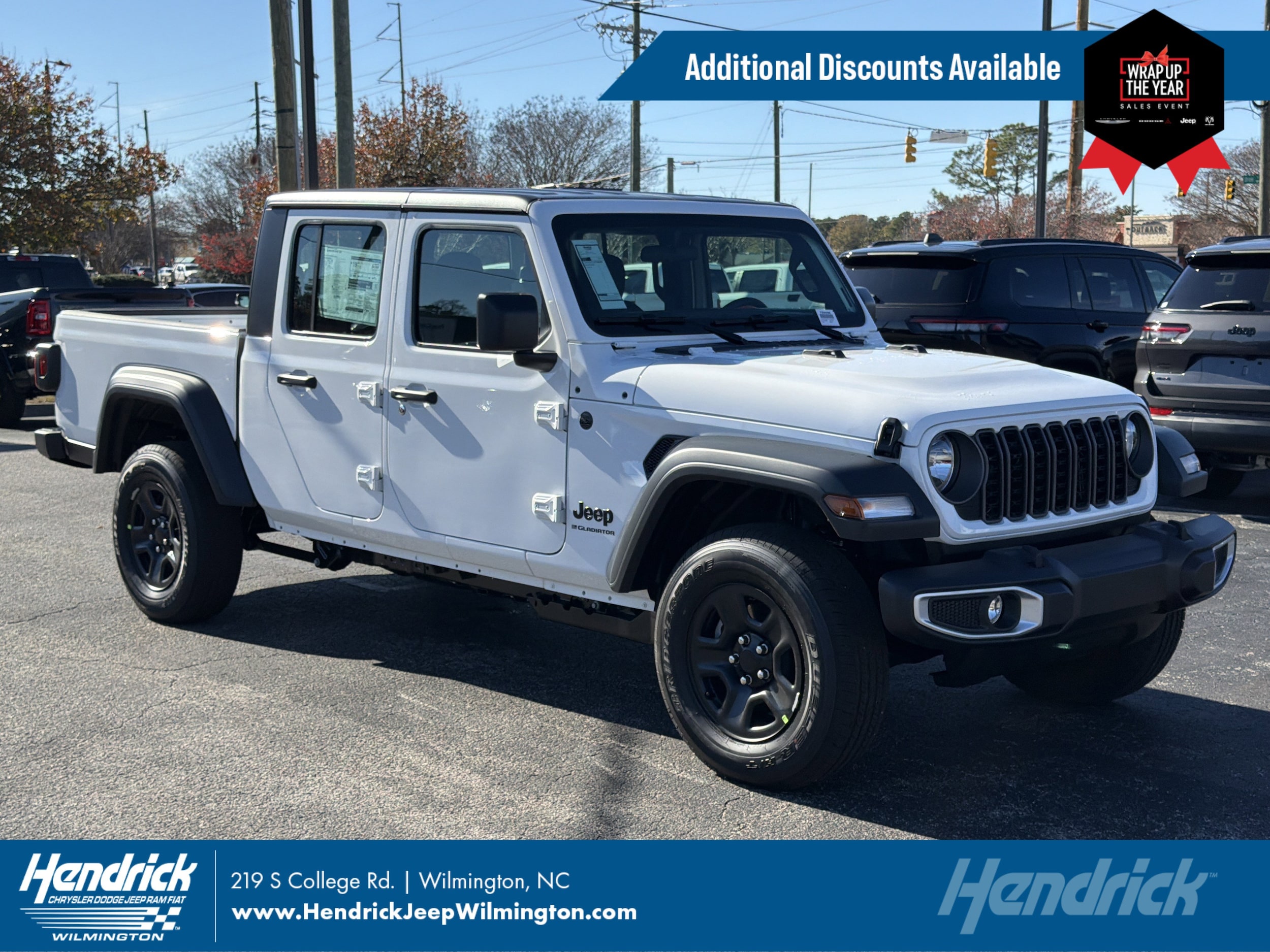 2026 Jeep Gladiator Sport's photo