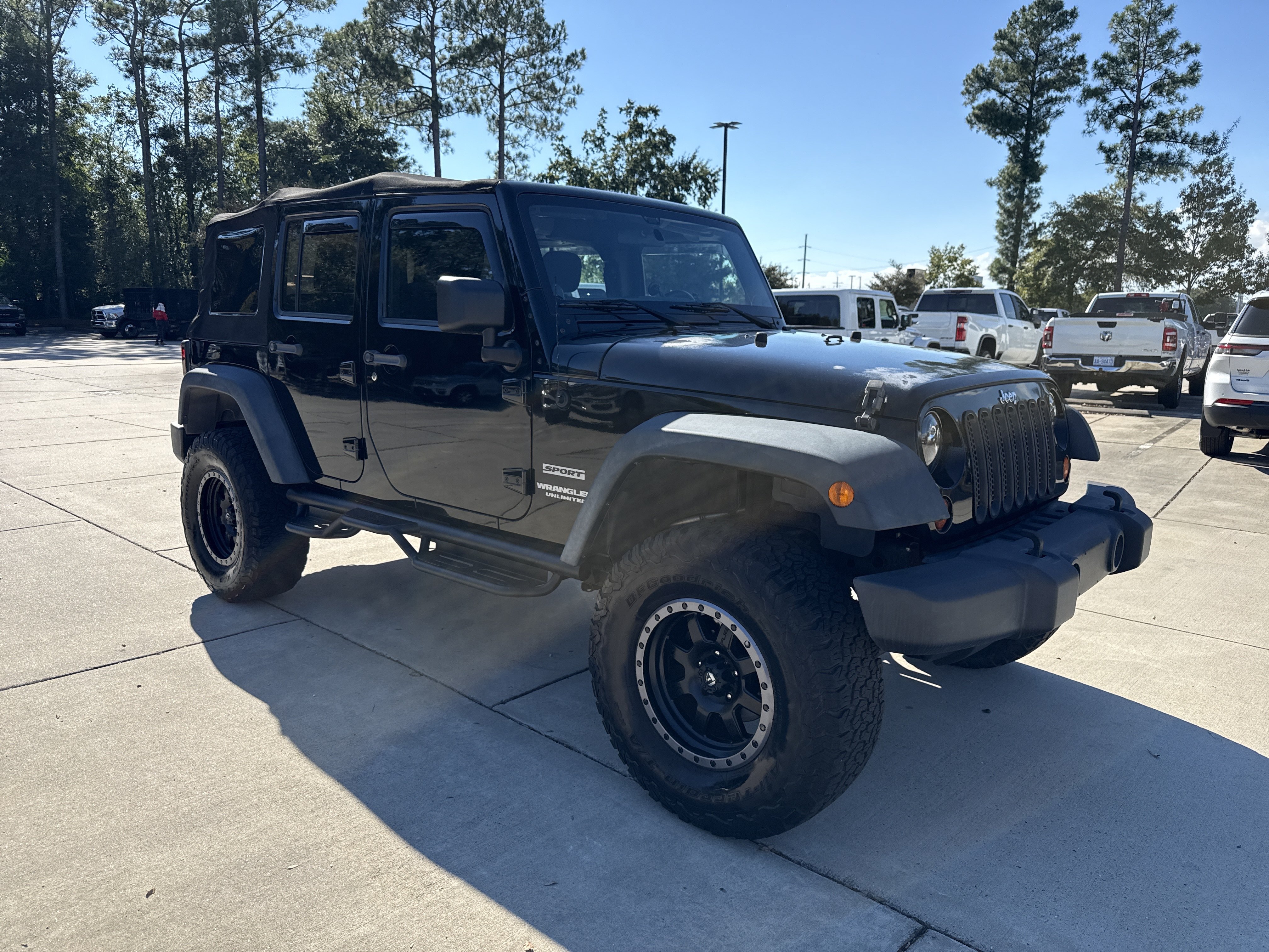 Used 2013 Jeep Wrangler Unlimited Sport SUV