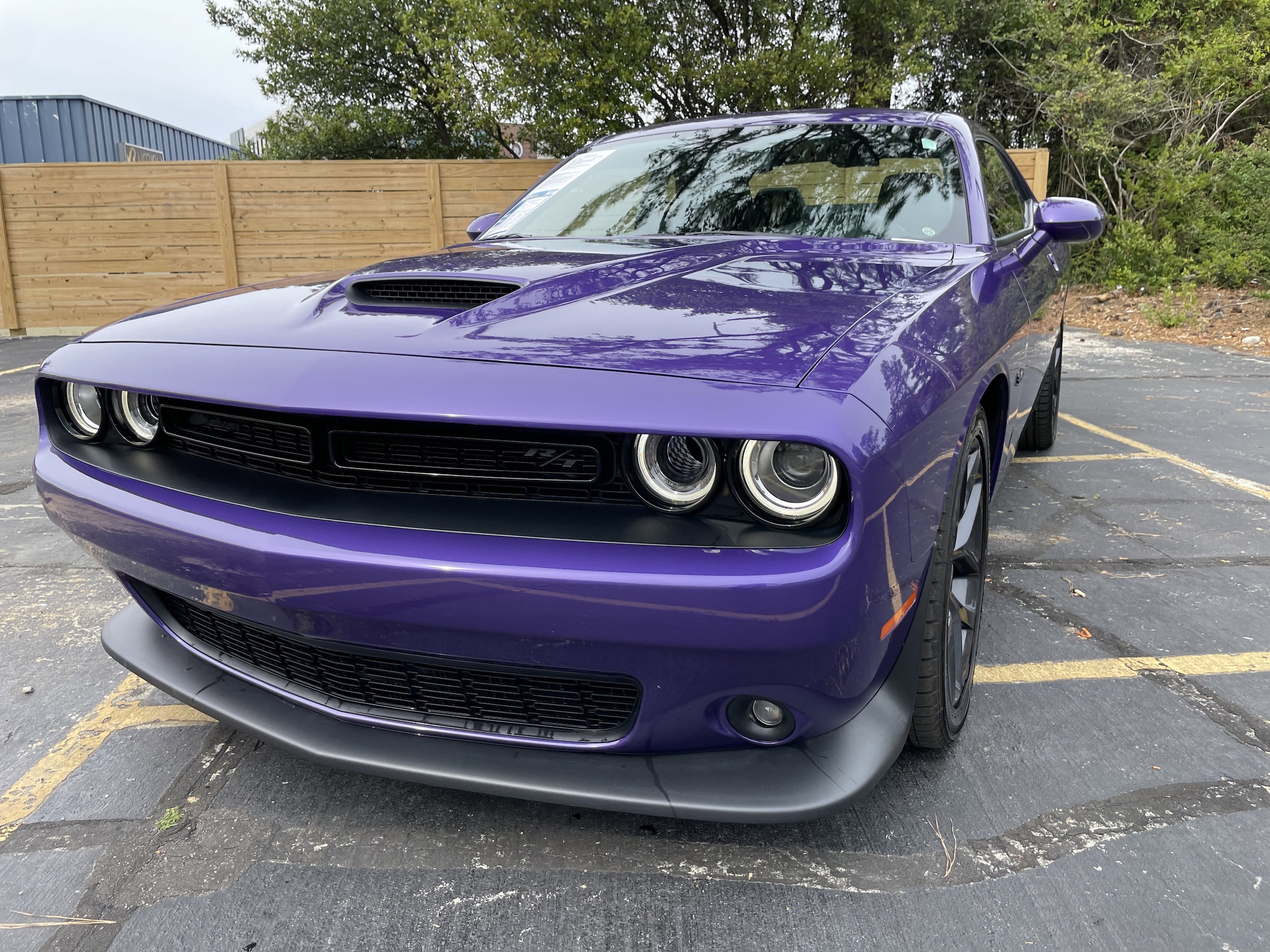 2023 Dodge Challenger R/T photo 4
