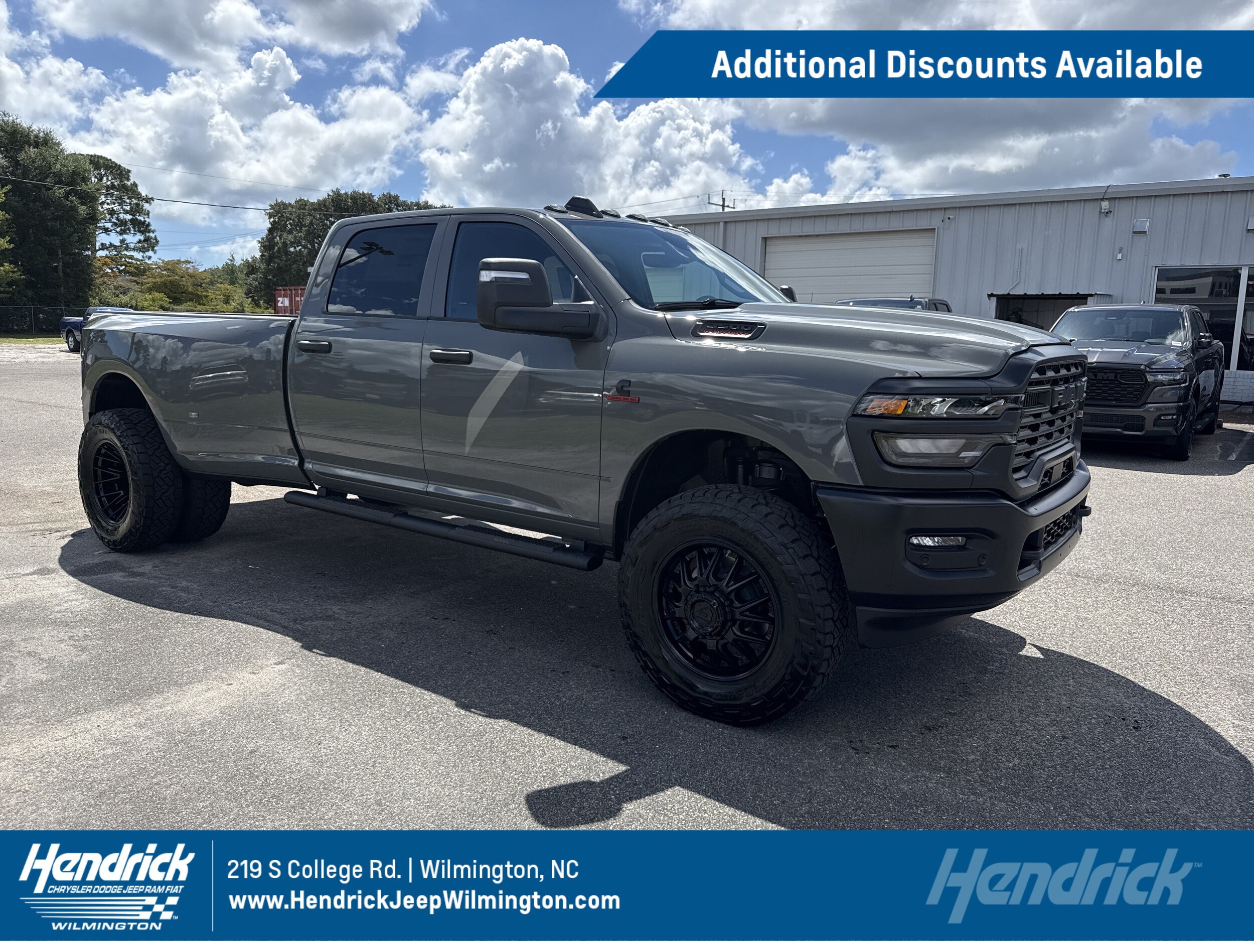 Ceramic Gray 2026 RAM 3500 Pickup Truck Four-Wheel Drive 8-Speed Automatic