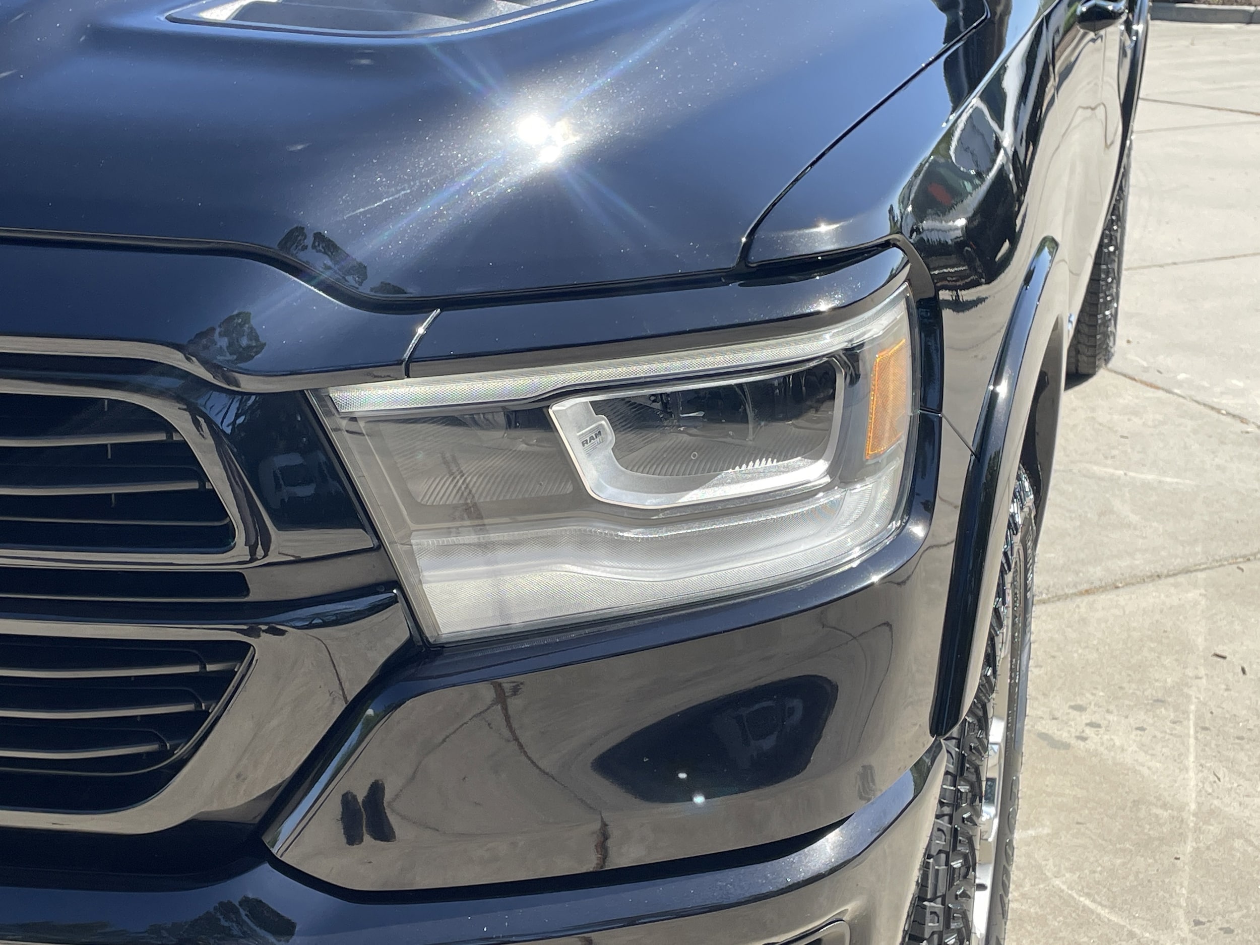 2022 Ram 1500 Laramie photo 4