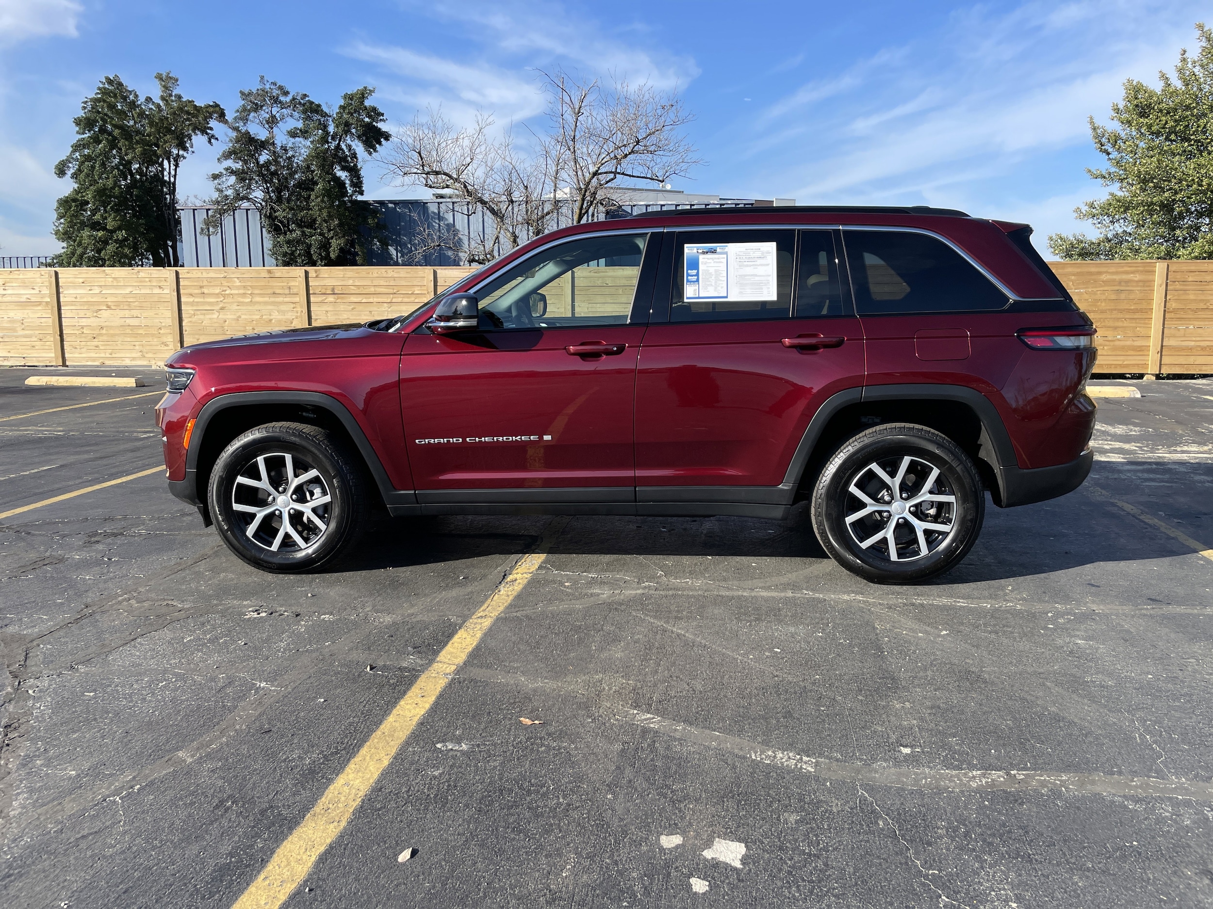 2025 Jeep Grand Cherokee Limited photo 6