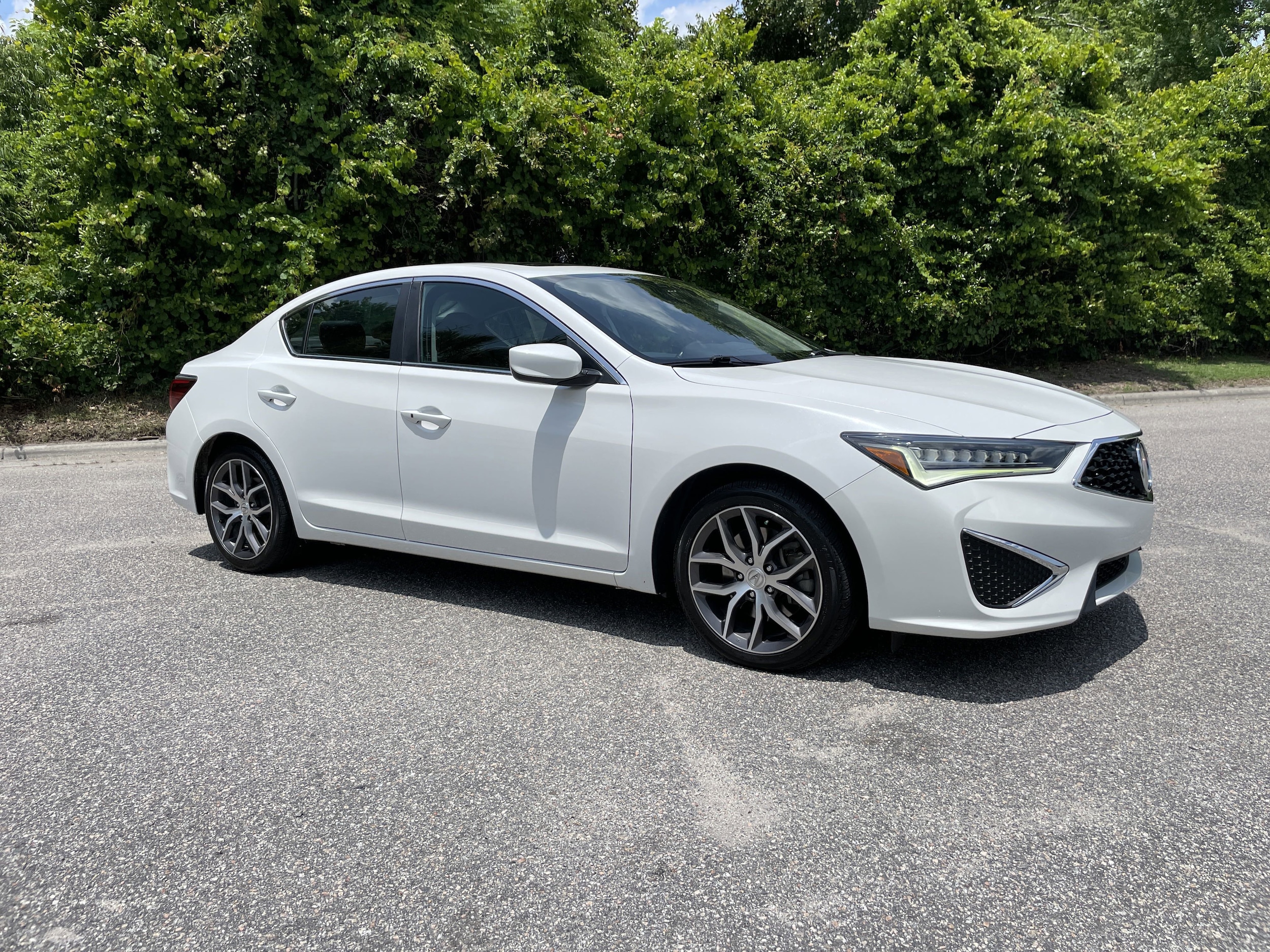 Used 2019 Acura ILX Premium with VIN 19UDE2F76KA006600 for sale in Wilmington, NC