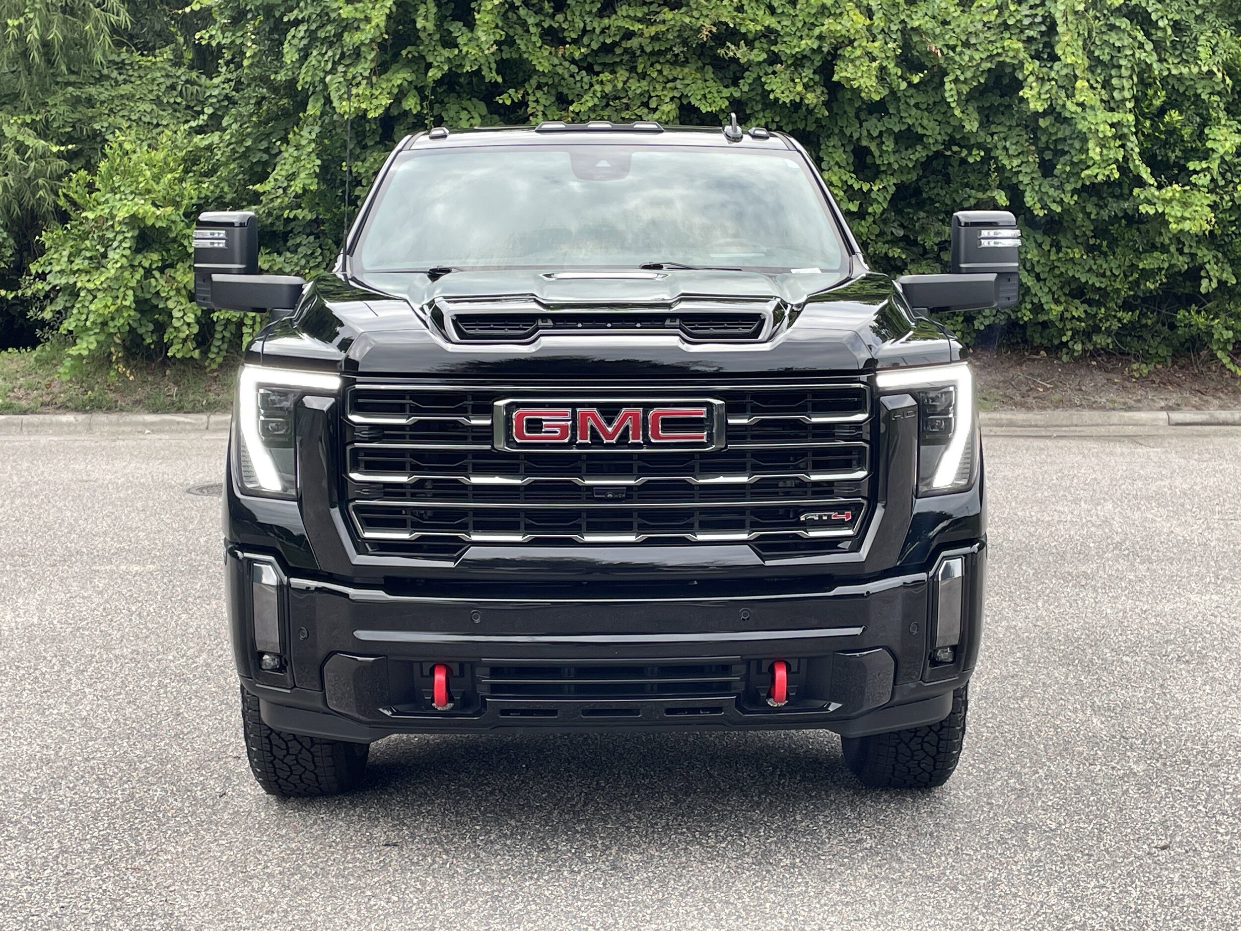 2024 Gmc Sierra 2500 HD AT4 photo 3