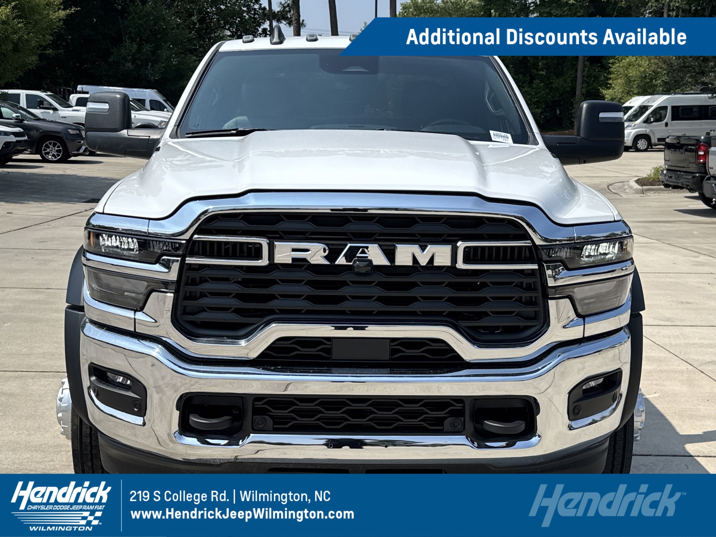 2025 RAM Ram 5500 Chassis Cab Tradesman's photo