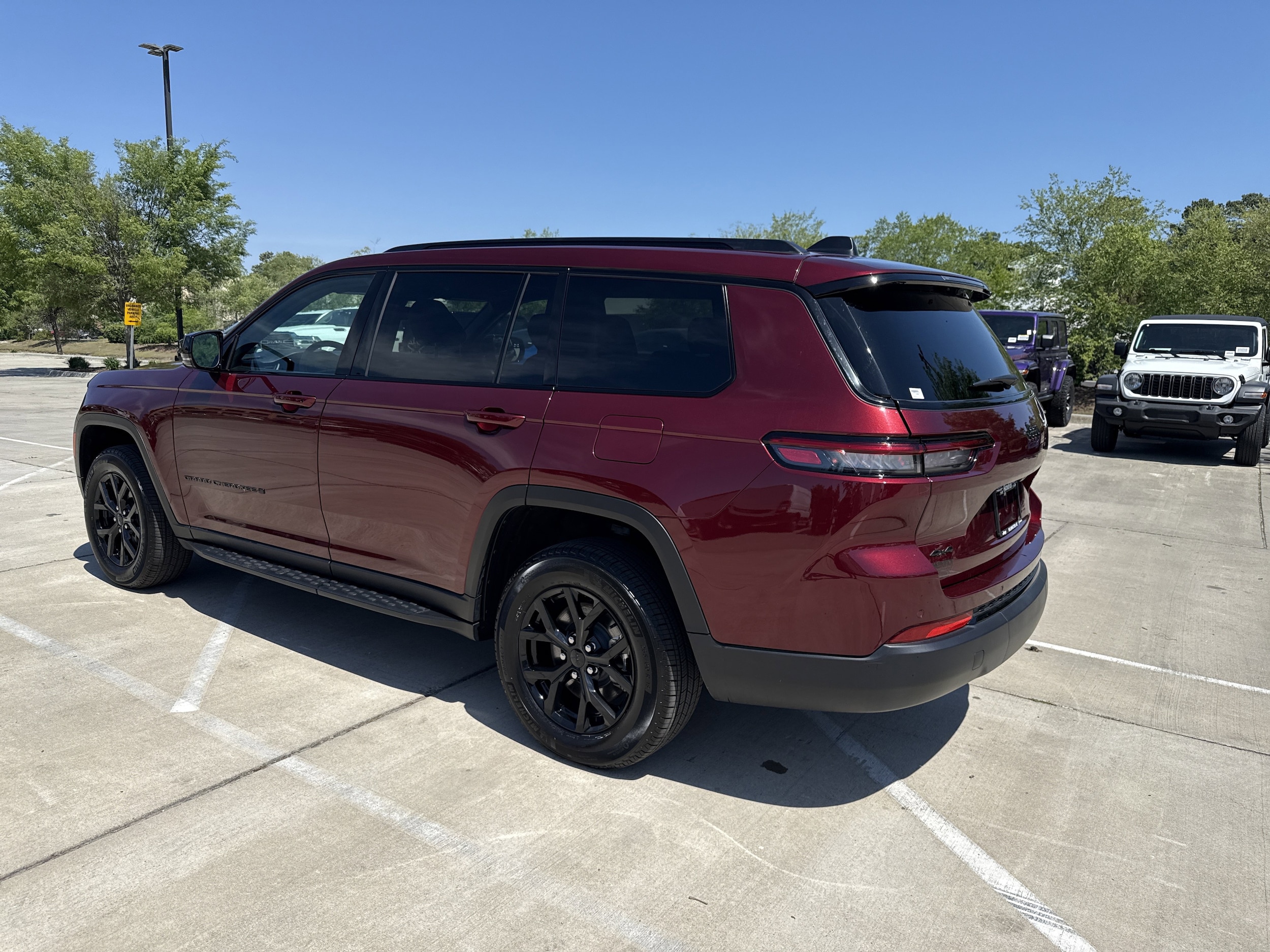 2024 Jeep Grand Cherokee L Altitude X photo 6