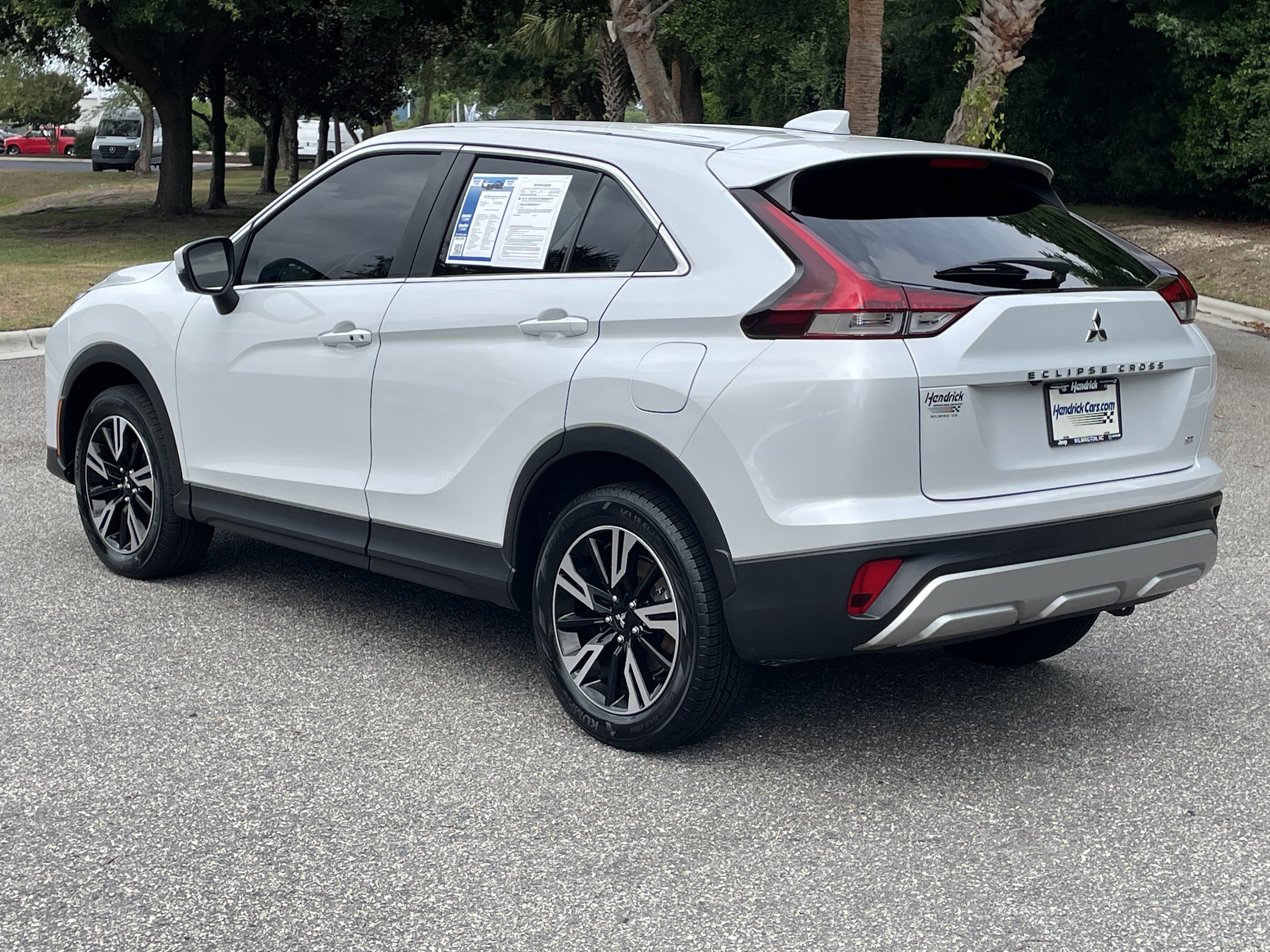 Mitsubishi Eclipse Cross SE