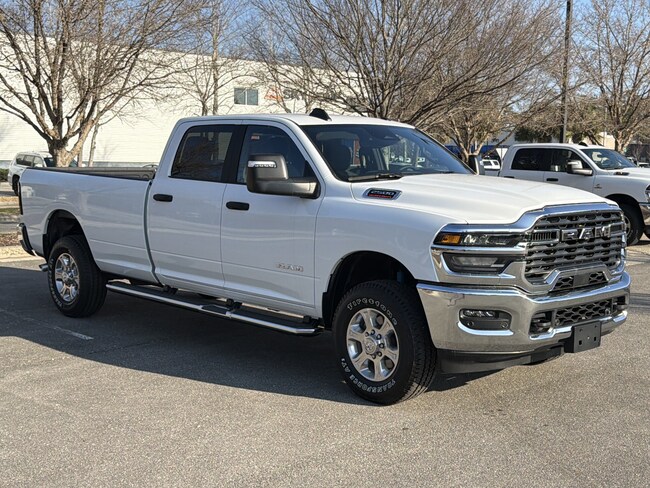 2025 Ram 2500 Big Horn Truck Crew Cab