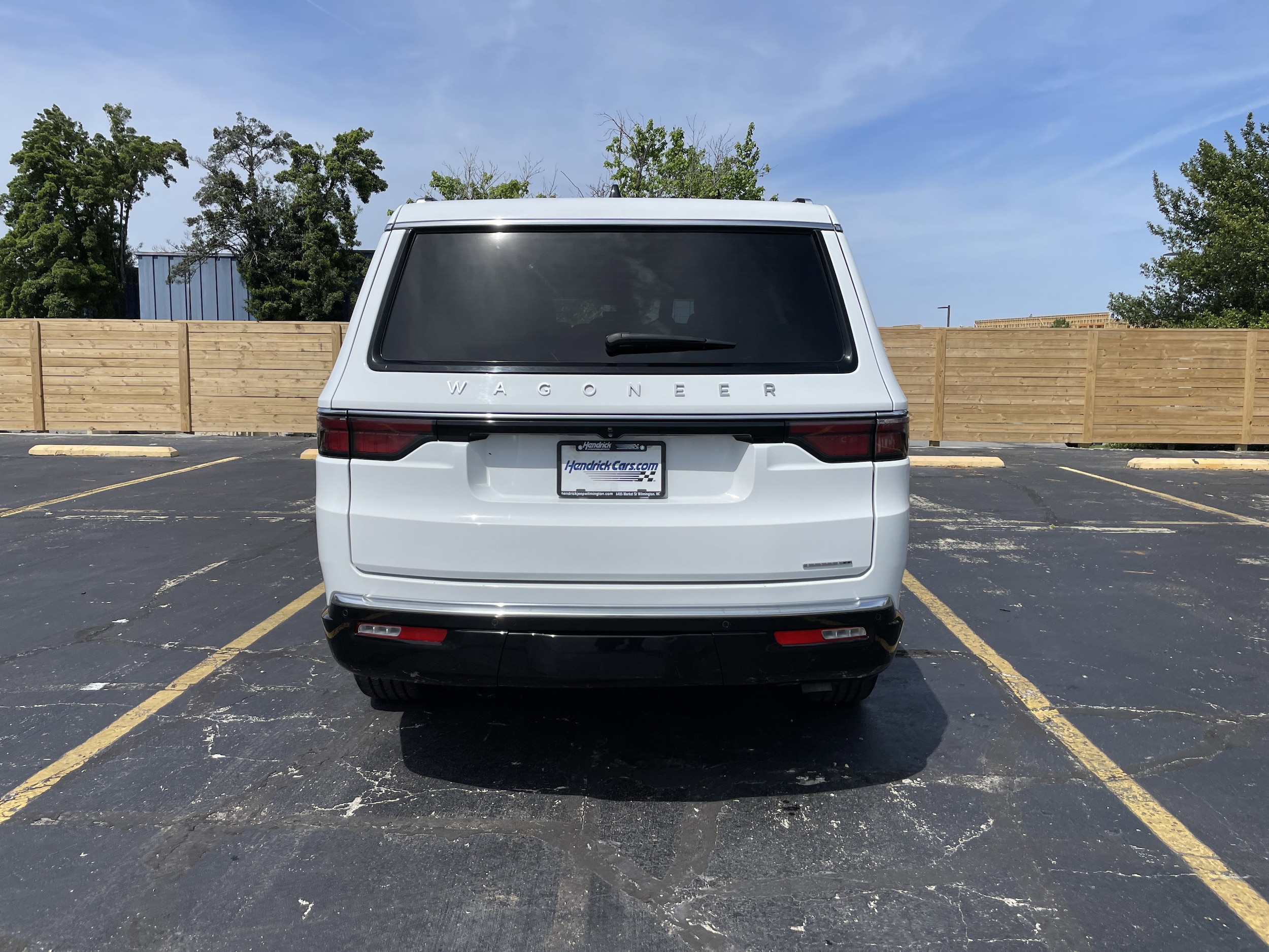 2024 Jeep Wagoneer Series II photo 3