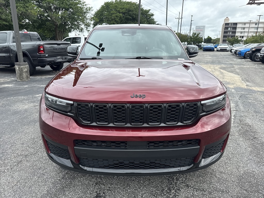Used 2023 Jeep Grand Cherokee L Altitude SUV